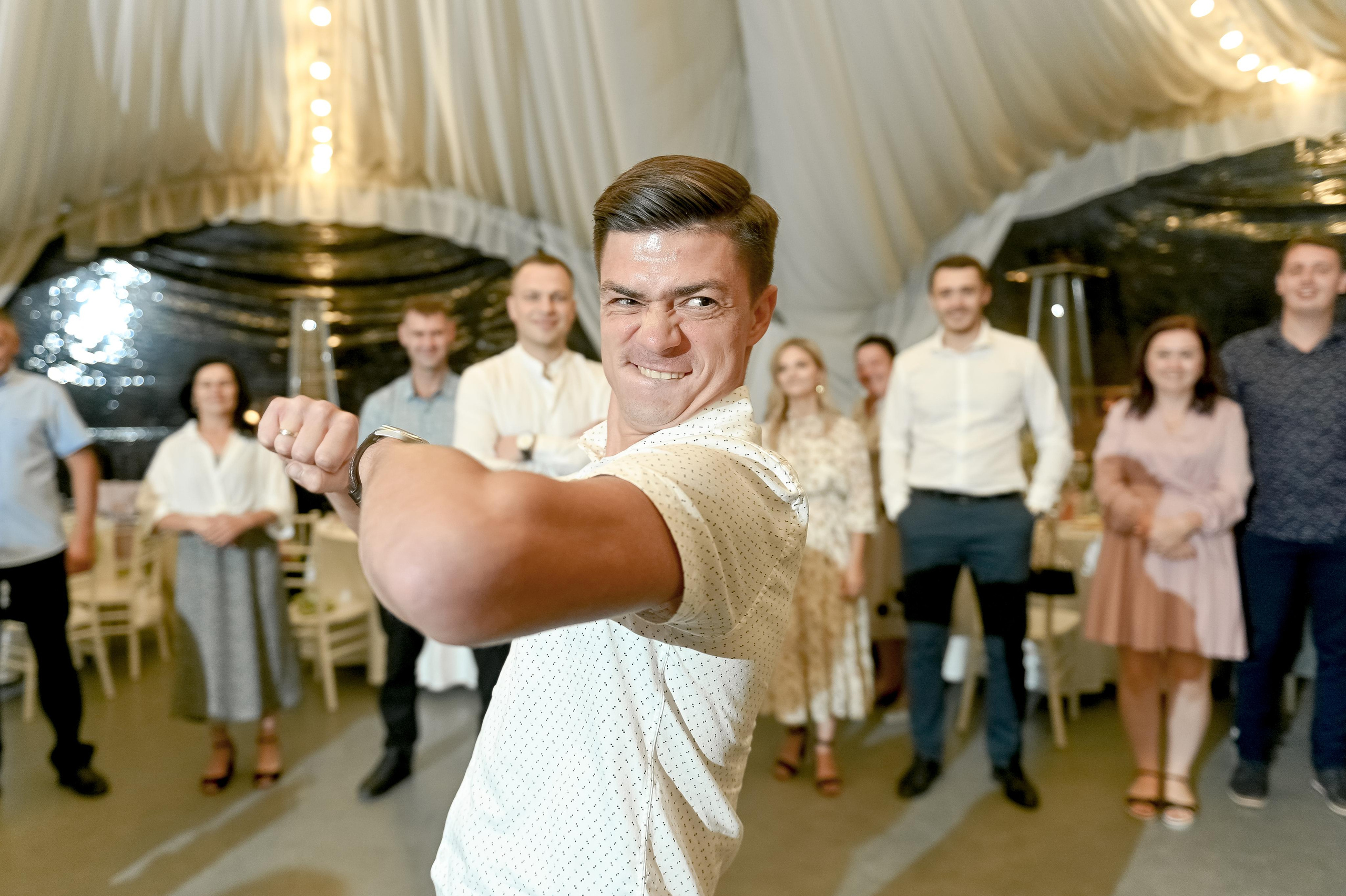 Ира и Юра. Площадка: Оленьи Пруды. Свадебный и семейный фотограф Ангелина Нусина