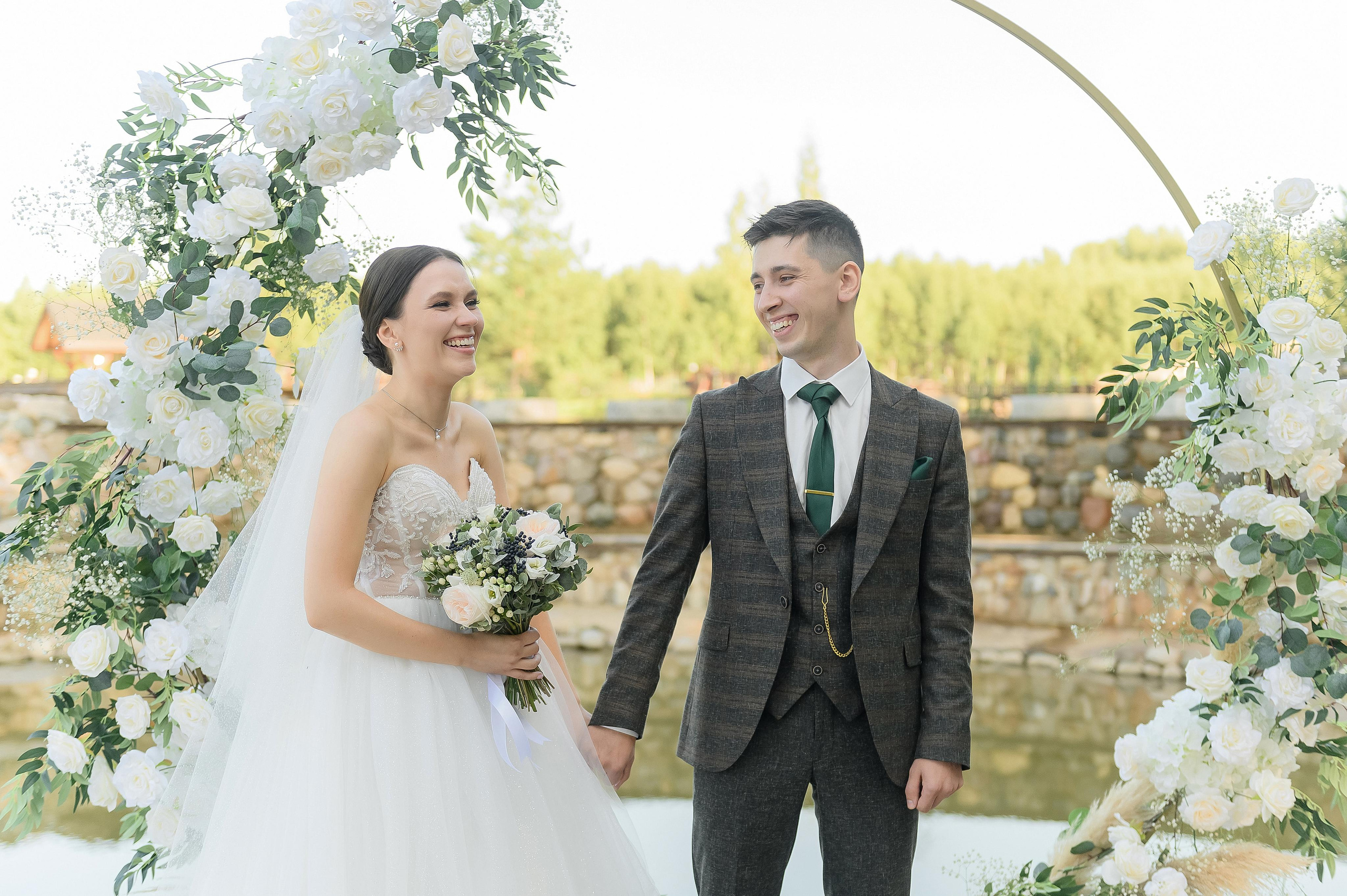 Ира и Юра. Площадка: Оленьи Пруды. Свадебный и семейный фотограф Ангелина Нусина