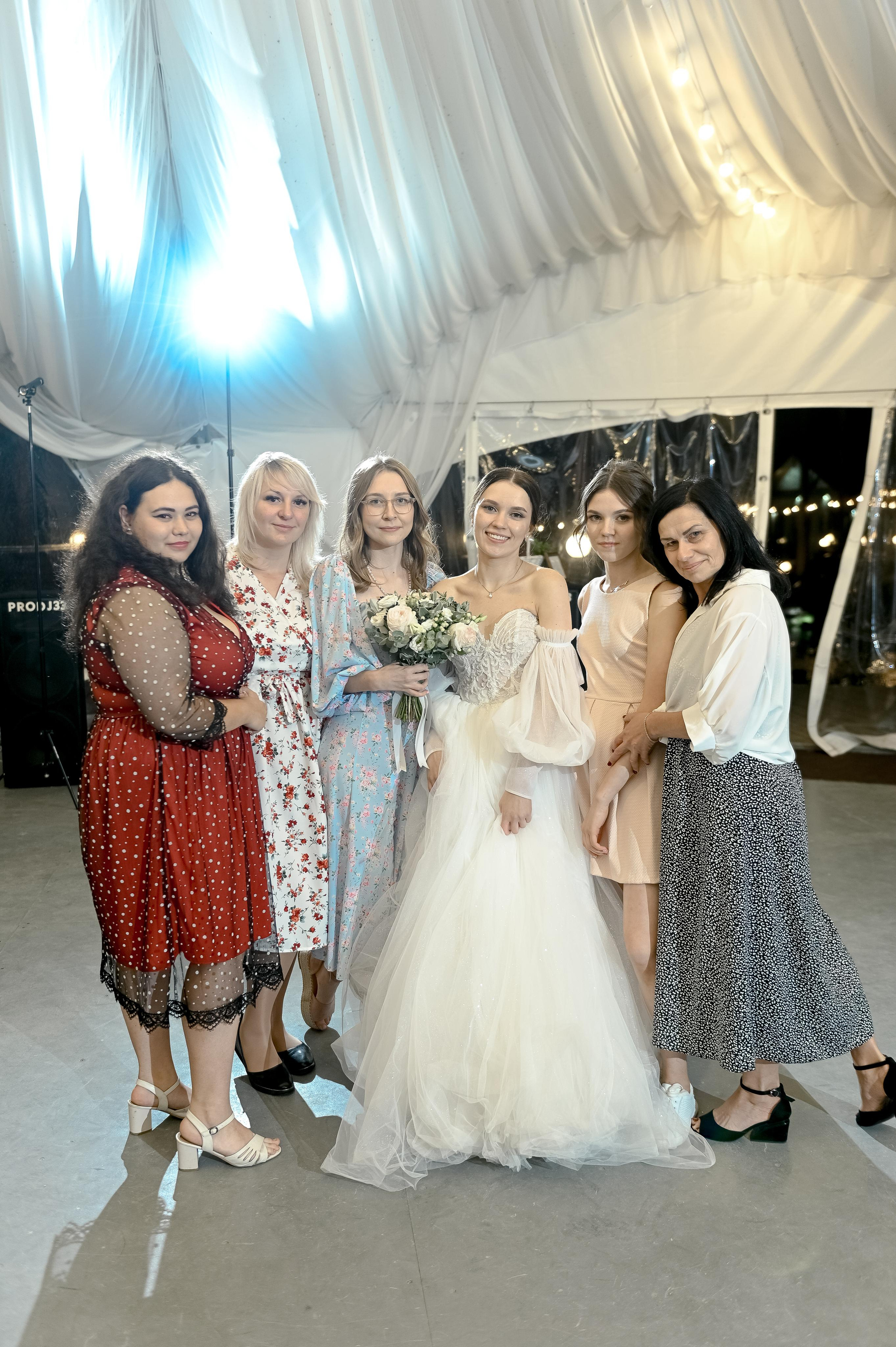 Ира и Юра. Площадка: Оленьи Пруды. Свадебный и семейный фотограф Ангелина Нусина