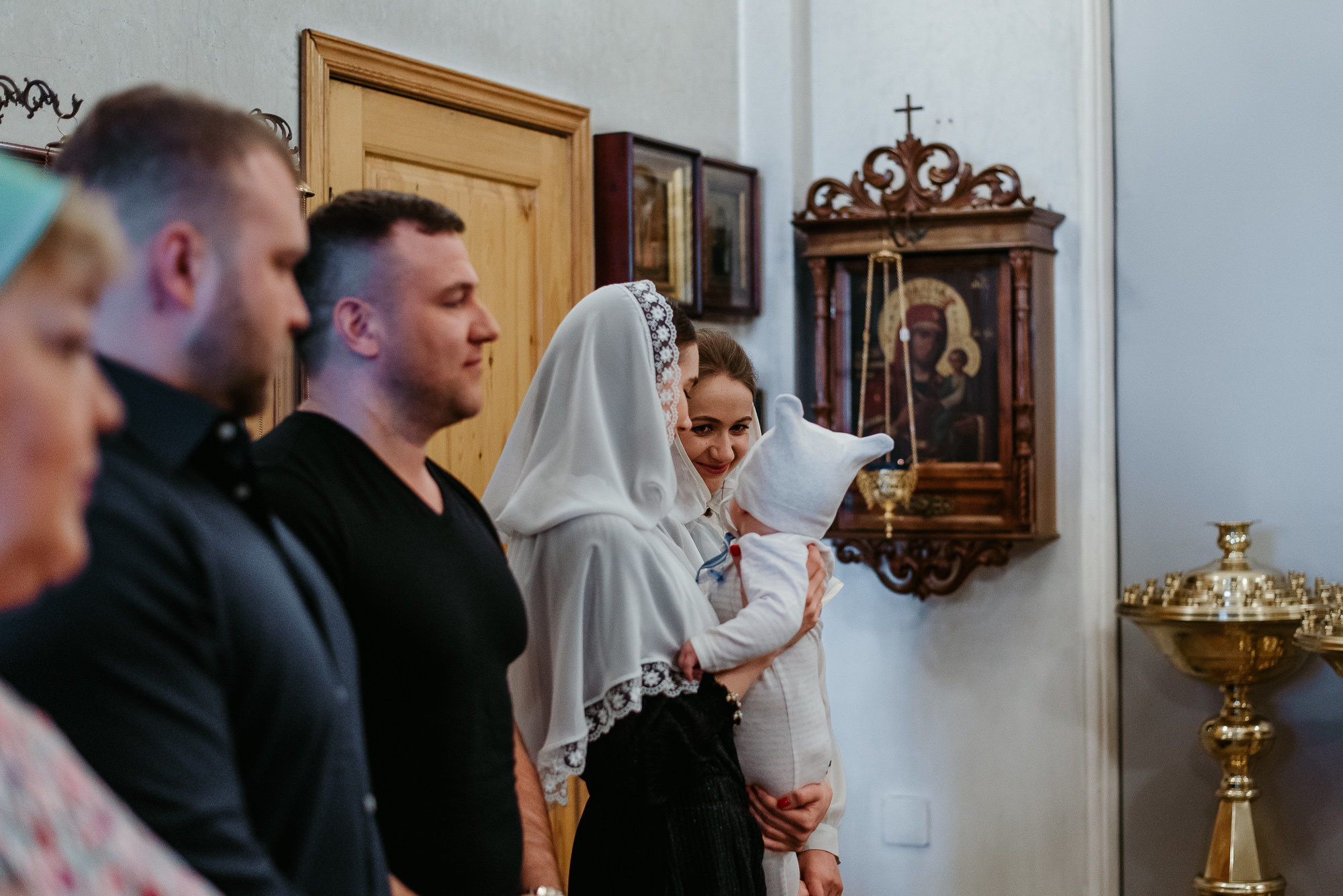 Крещение в Храме Преподобного Сергия Радонежского в Бусинове. Семейный фотограф в г.Москве Катя Норм