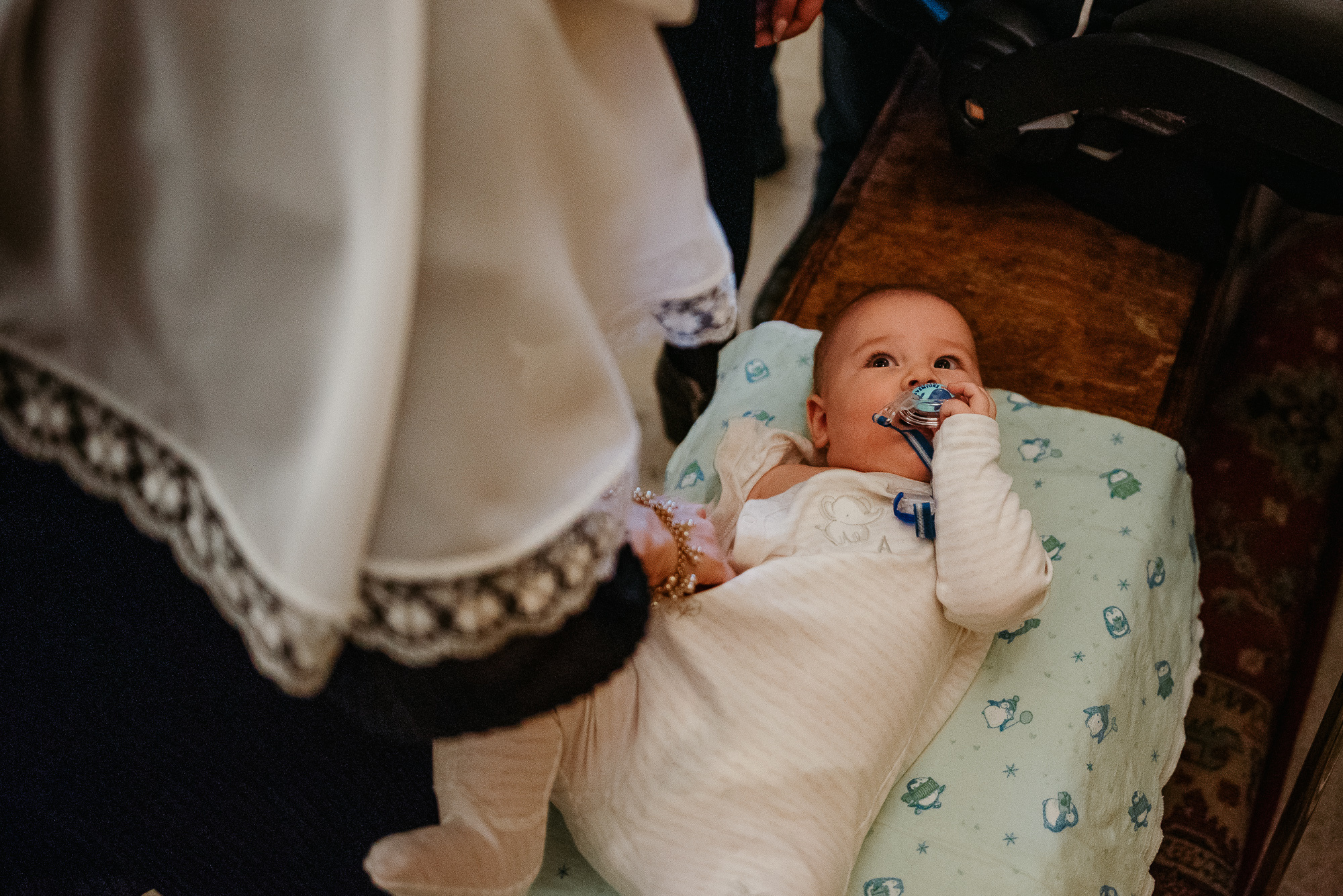 Крещение в Храме Преподобного Сергия Радонежского в Бусинове. Семейный фотограф в г.Москве Катя Норм