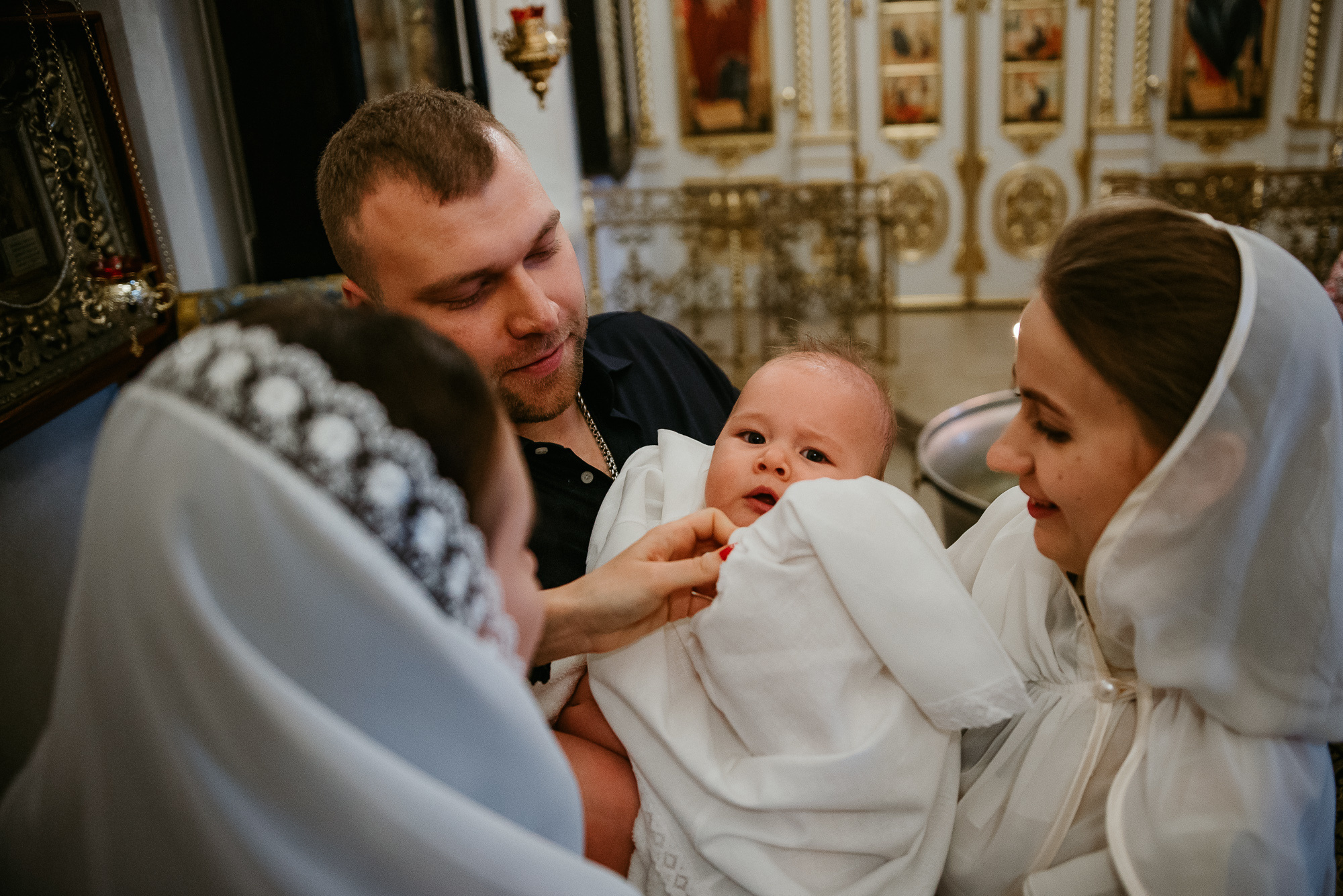 Крещение в Храме Преподобного Сергия Радонежского в Бусинове. Семейный фотограф в г.Москве Катя Норм