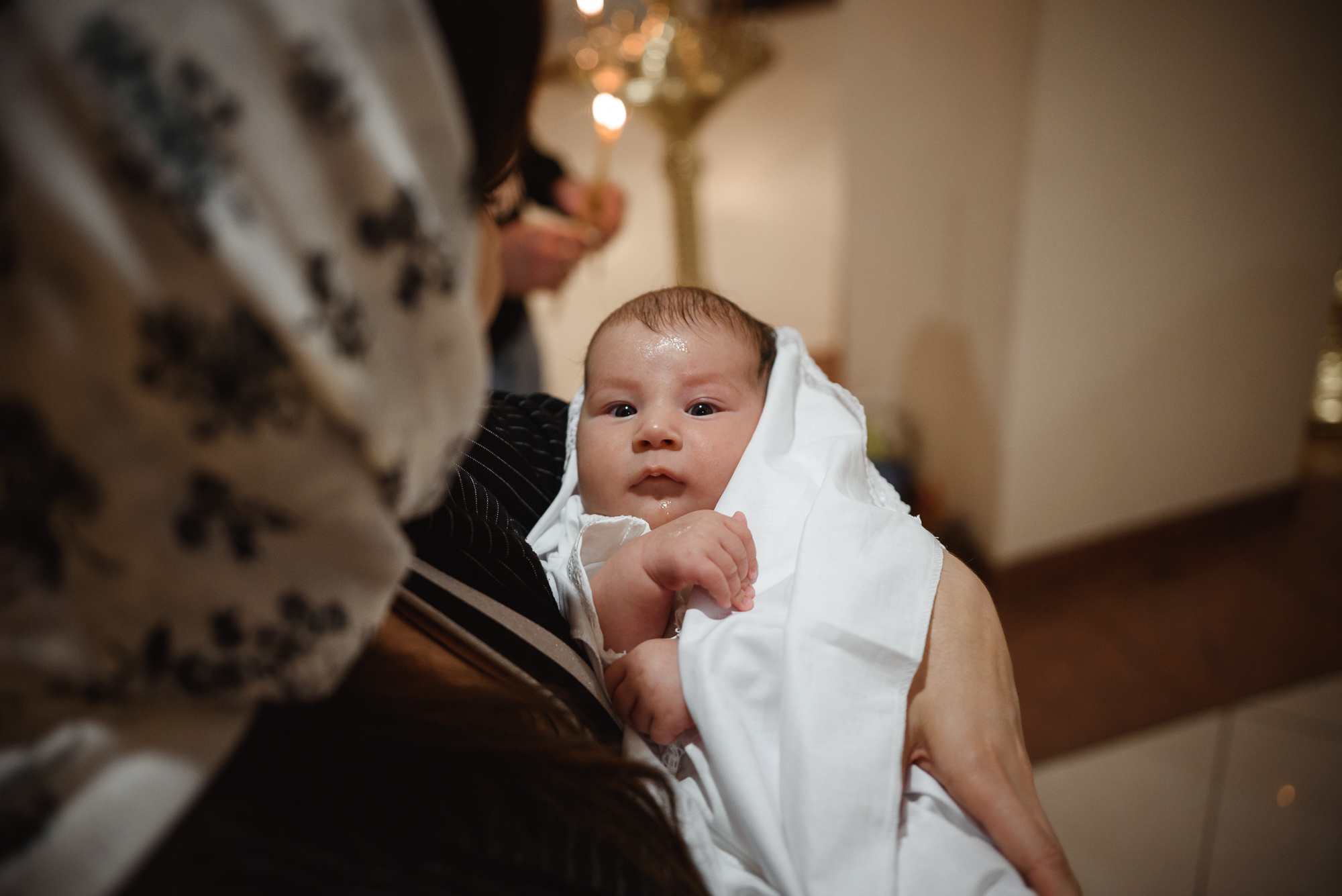 Таинство крещения, кадры. Семейный фотограф в г.Москве Катя Норм