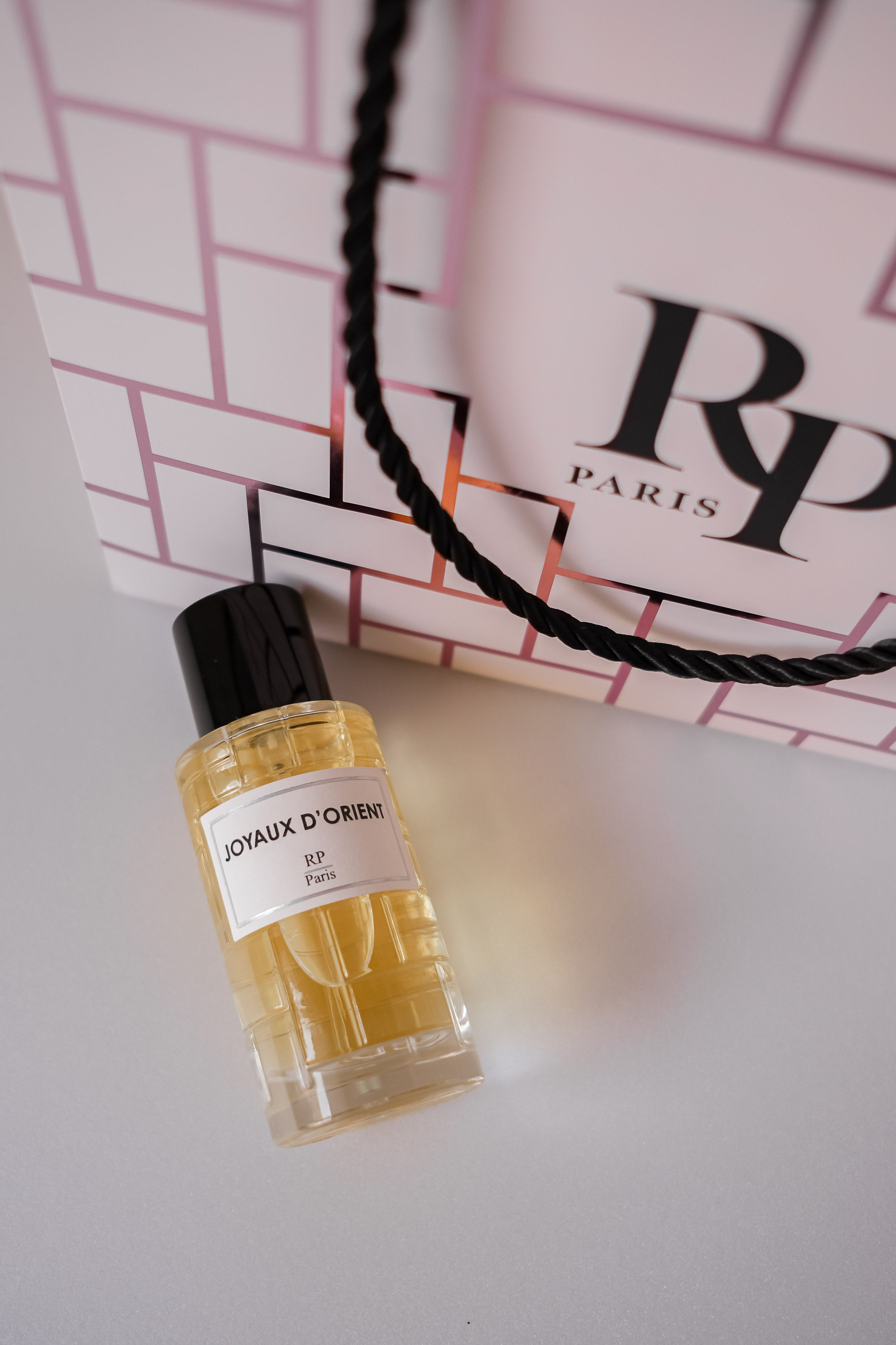 Съемка для RP Paris на фоне. Фотограф в Москве (готова приехать к вам в город)