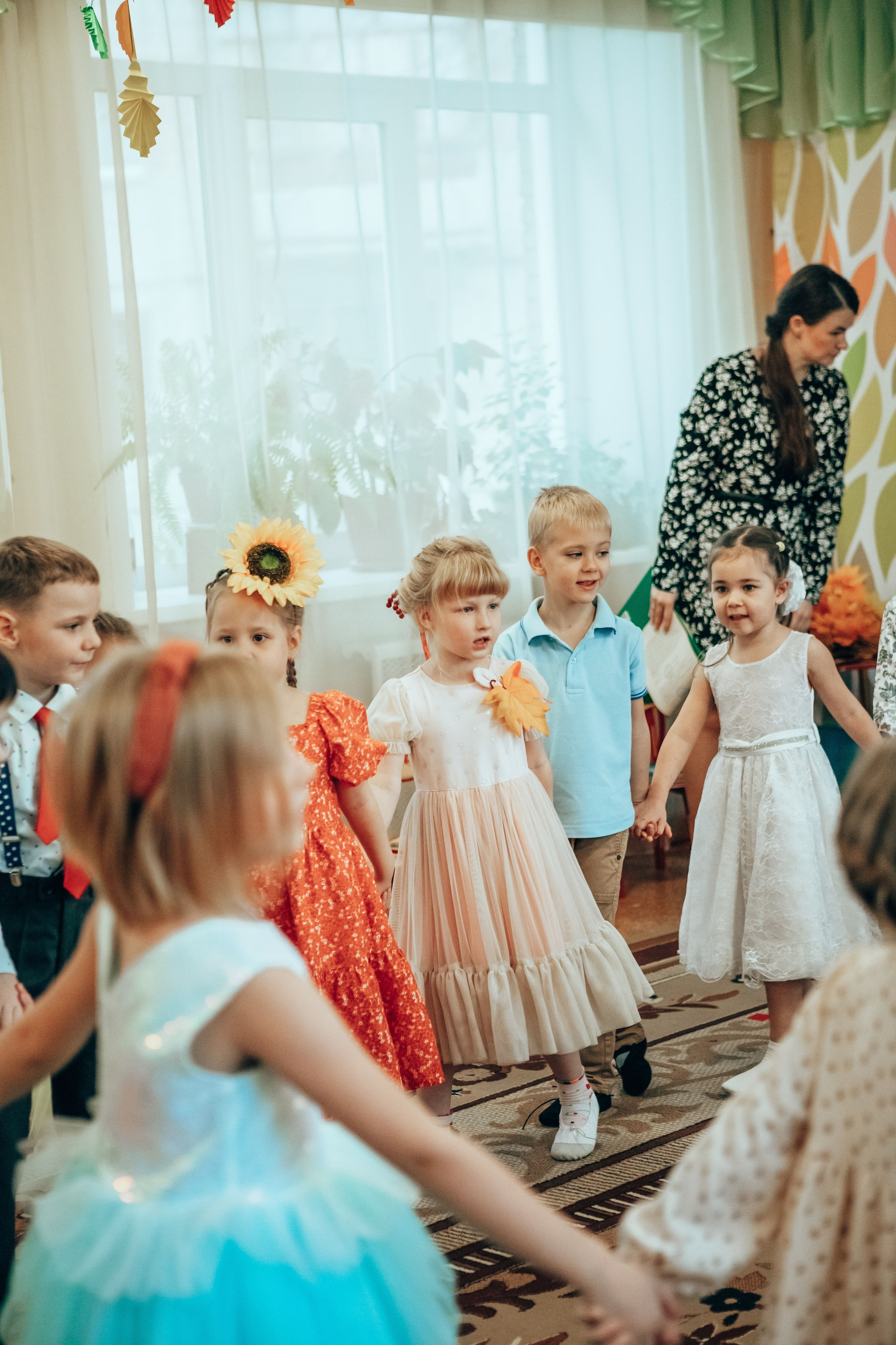 Утренник «Праздник осени». Семейный и детский фотограф в г. Новосибирске Макеева Анастасия