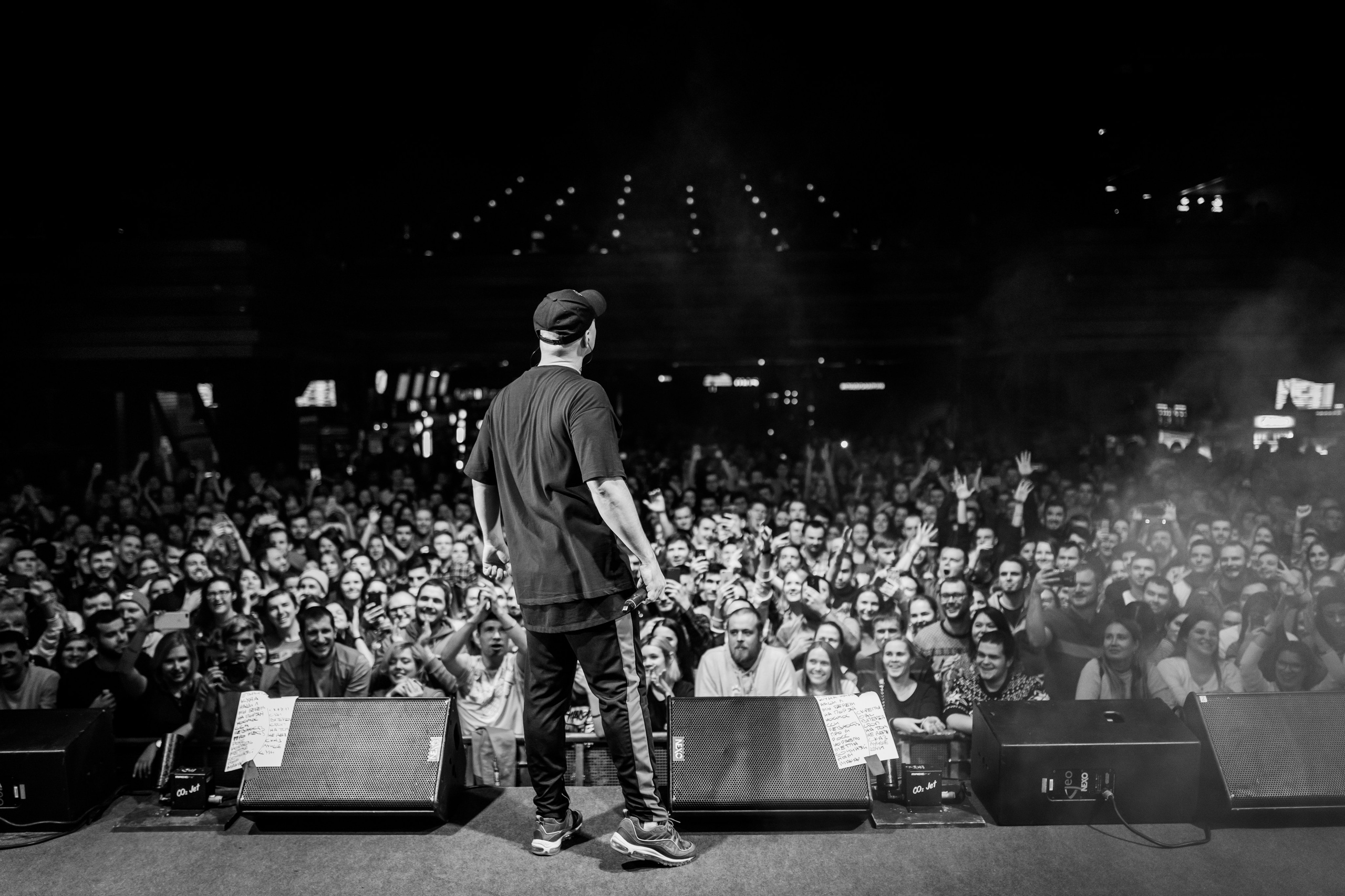 Каста. Репортажный, event, концертный и backstage фотограф из Москвы Виталий Кривцов