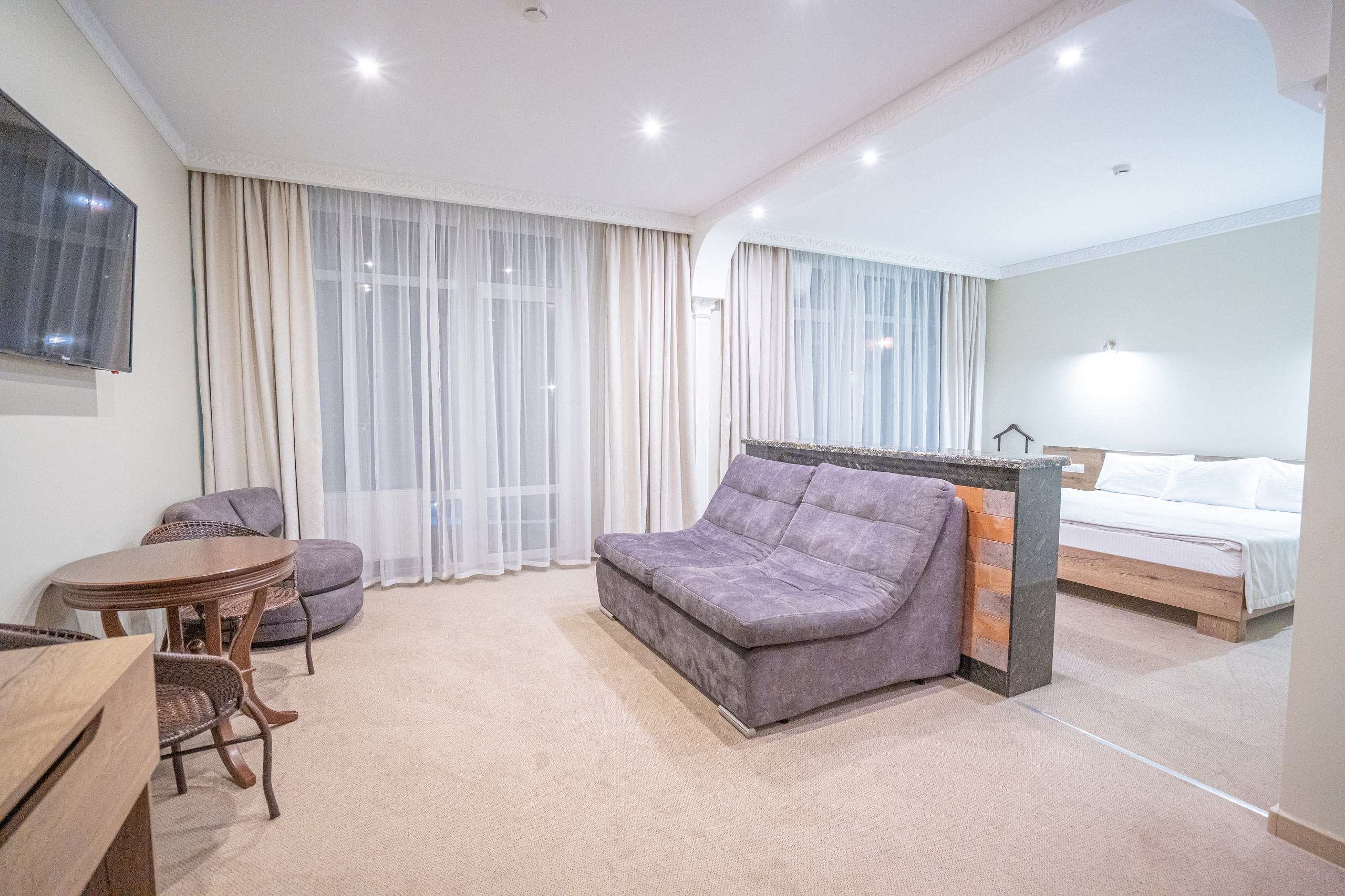 Интерьерная фотосъемка премиальных отелей Dream Hotel в Краснодаре и Анапе Профессиональная фотосъемка интерьеров отелей Dream Hotel: Красно. Шедевры для Вас! Фотограф и Видеограф в Краснодаре Пахиев Руслан