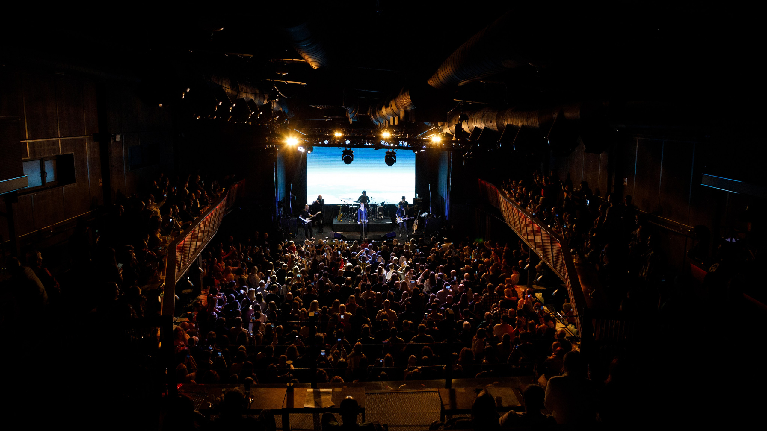 Concerts. Headshot & portrait photographer Alexei Shendrick