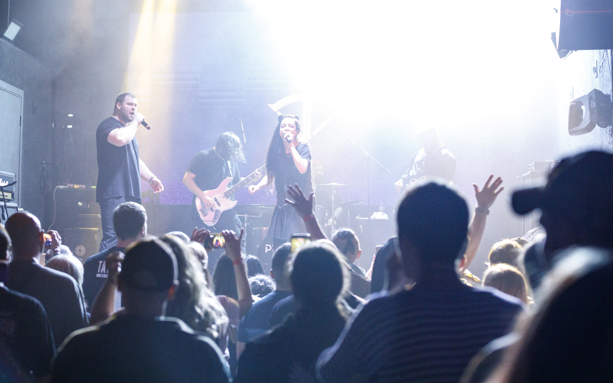 Concerts. Headshot & portrait photographer Alexei Shendrick