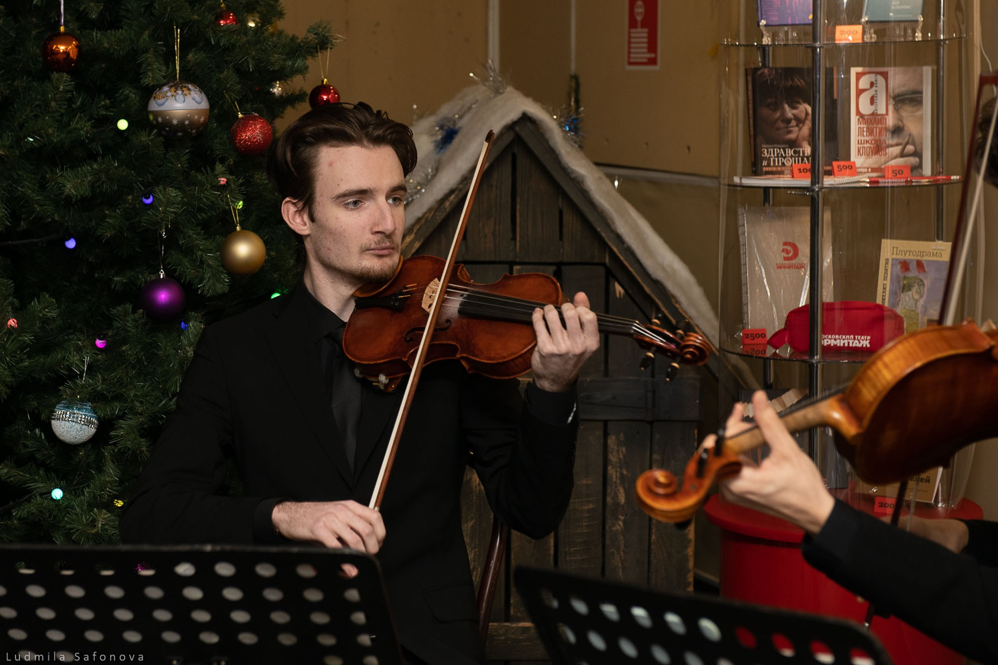 Театр Левитина-пространство свободы. Репортажный, архитектурный, театральный и файн-арт фотограф Лена Мельникова в Москве