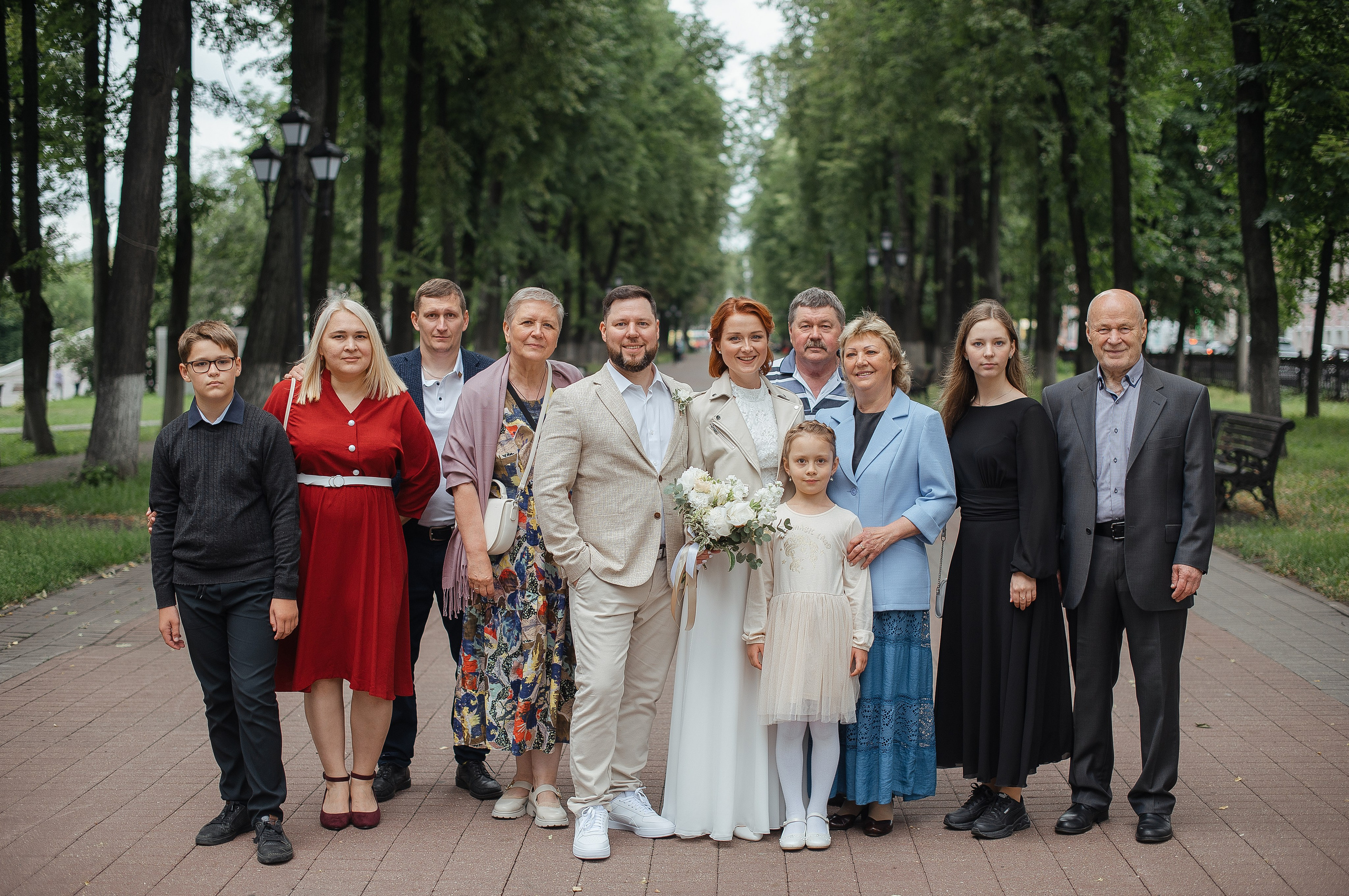 гости на свадьбе