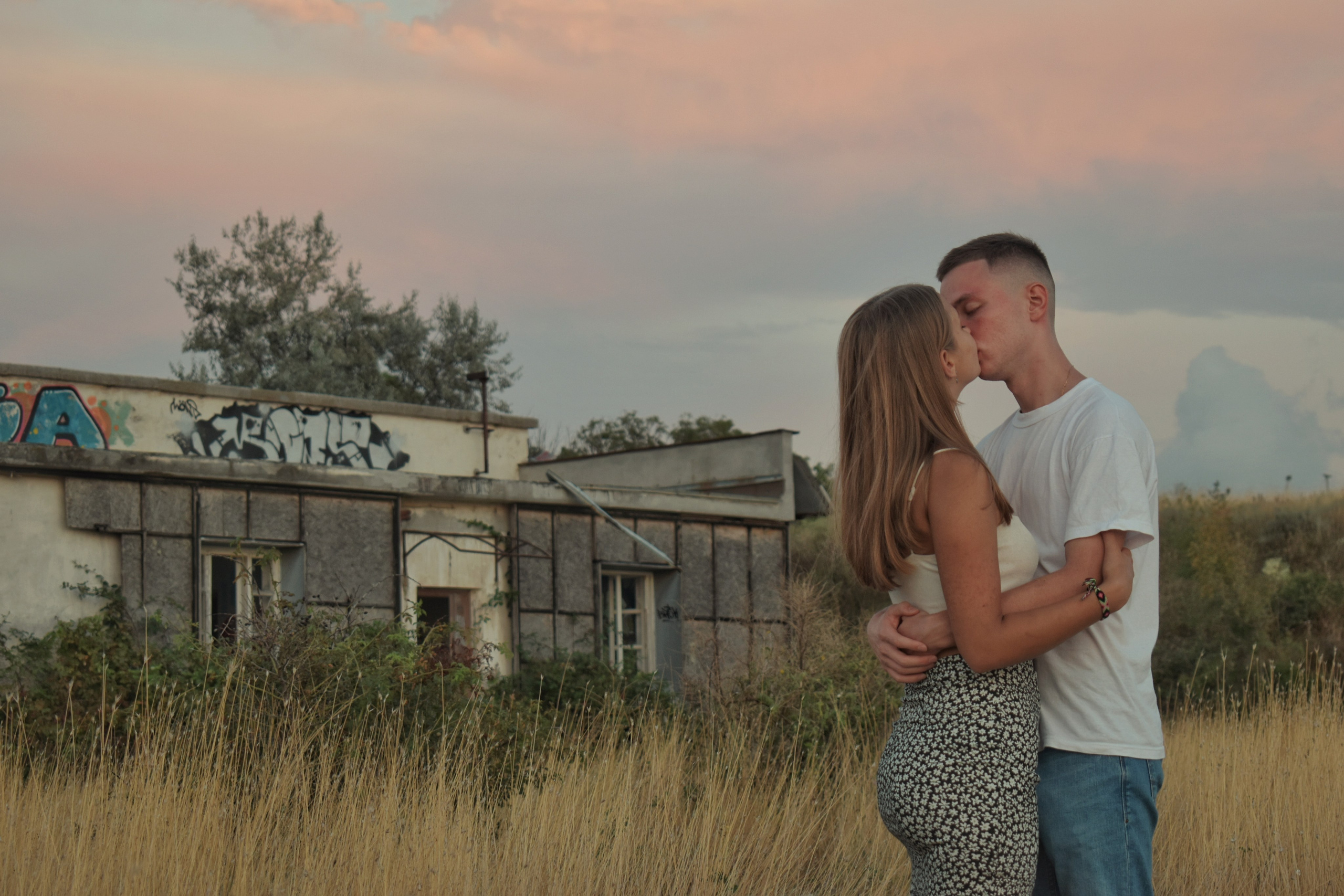 Александр и Екатерина. Фотограф-ретушер в Крыму Юля Лобурец