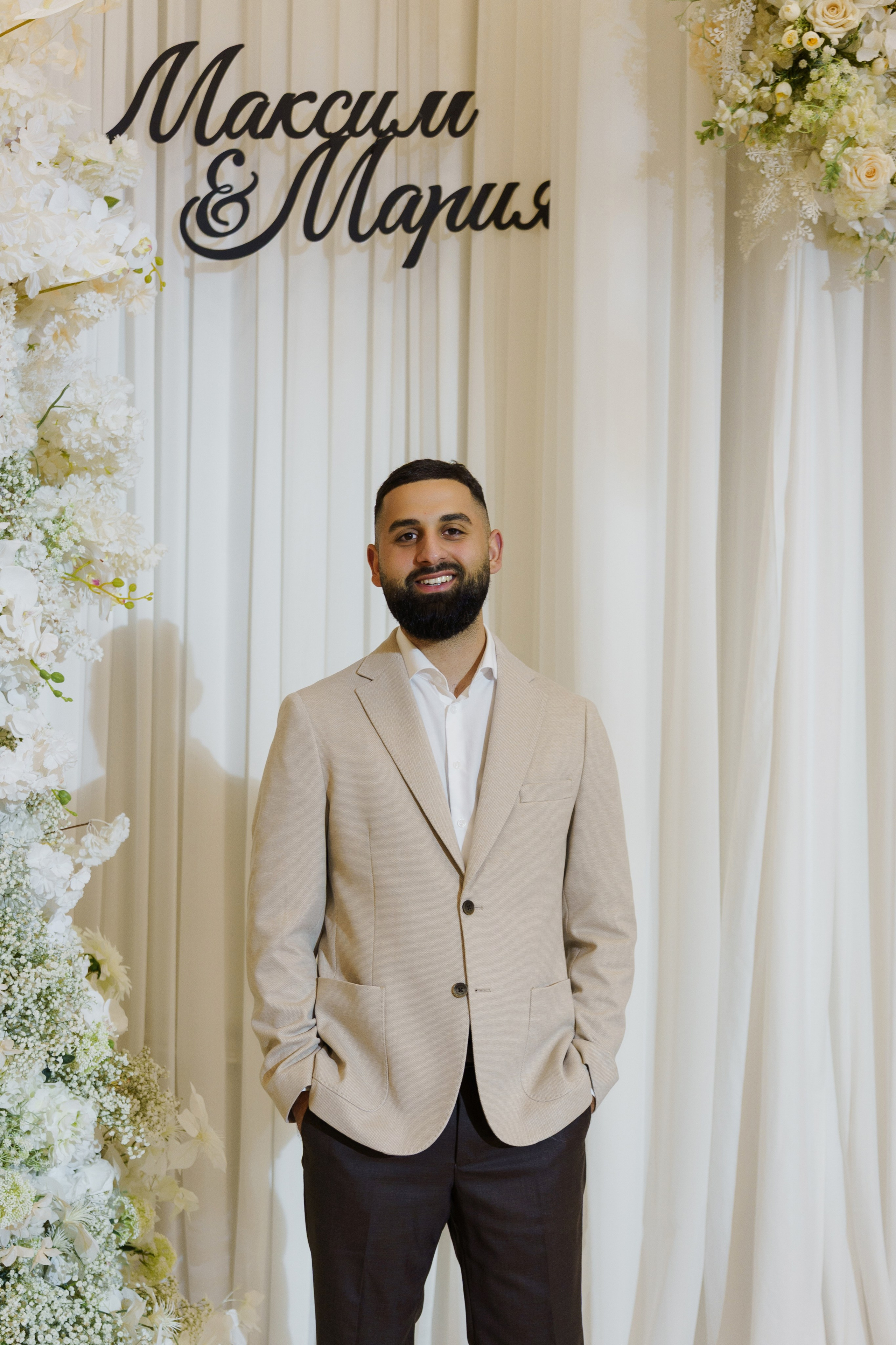 Красивое обручение на берегу чёрного моря в Лермонтово от ТВИНС СТУДИО. ТВИНС СТУДИО — лучшие свадебные фотографы и видеографы в Краснодаре