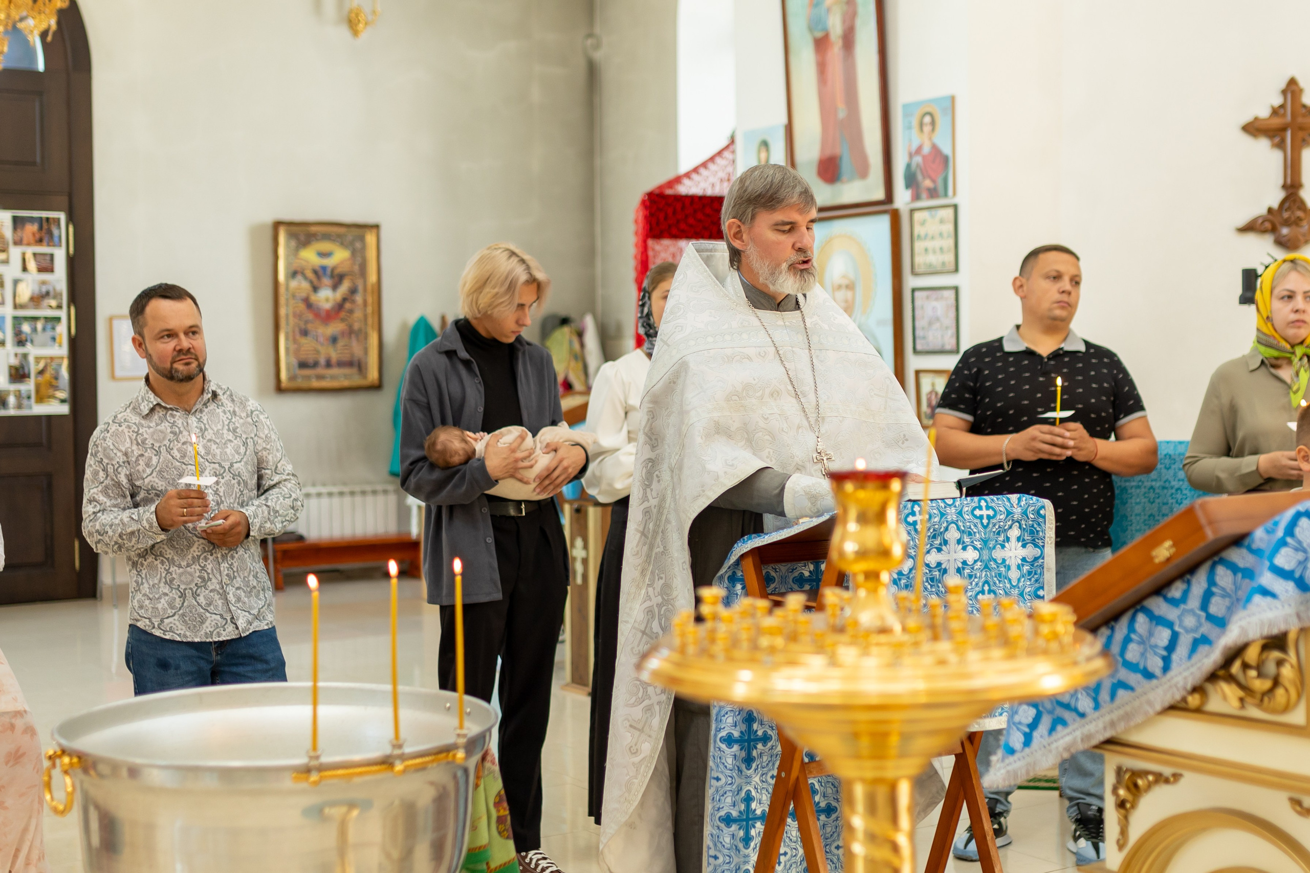 Крещение Артёма (все фото с таинсвта крещения). Фотограф новорожденных. Детский и семейный фотограф Марьяна Юдина
