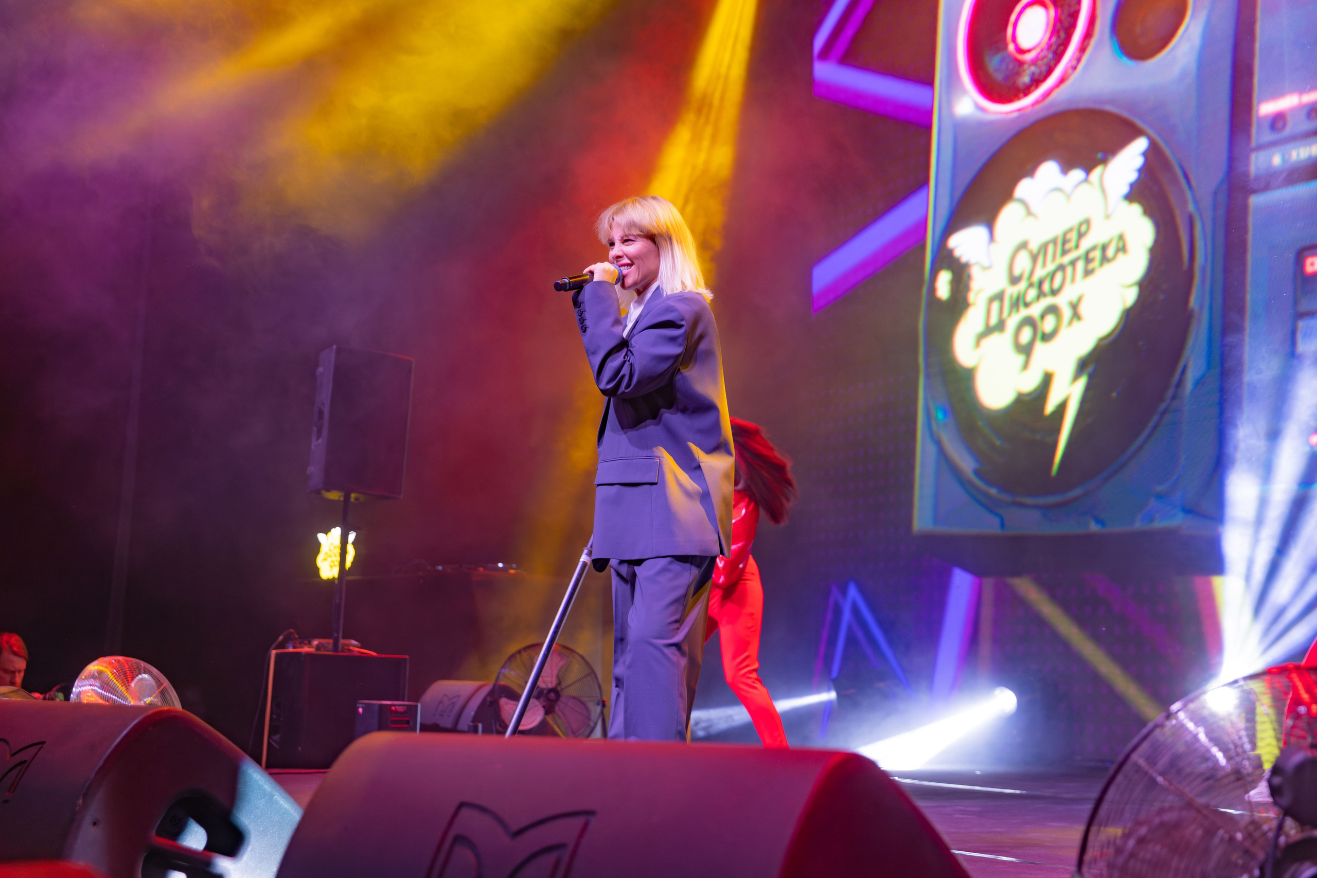 Супердискотека 90-х в Самаре • 9 марта. Фотограф в Самаре Максим Тырин