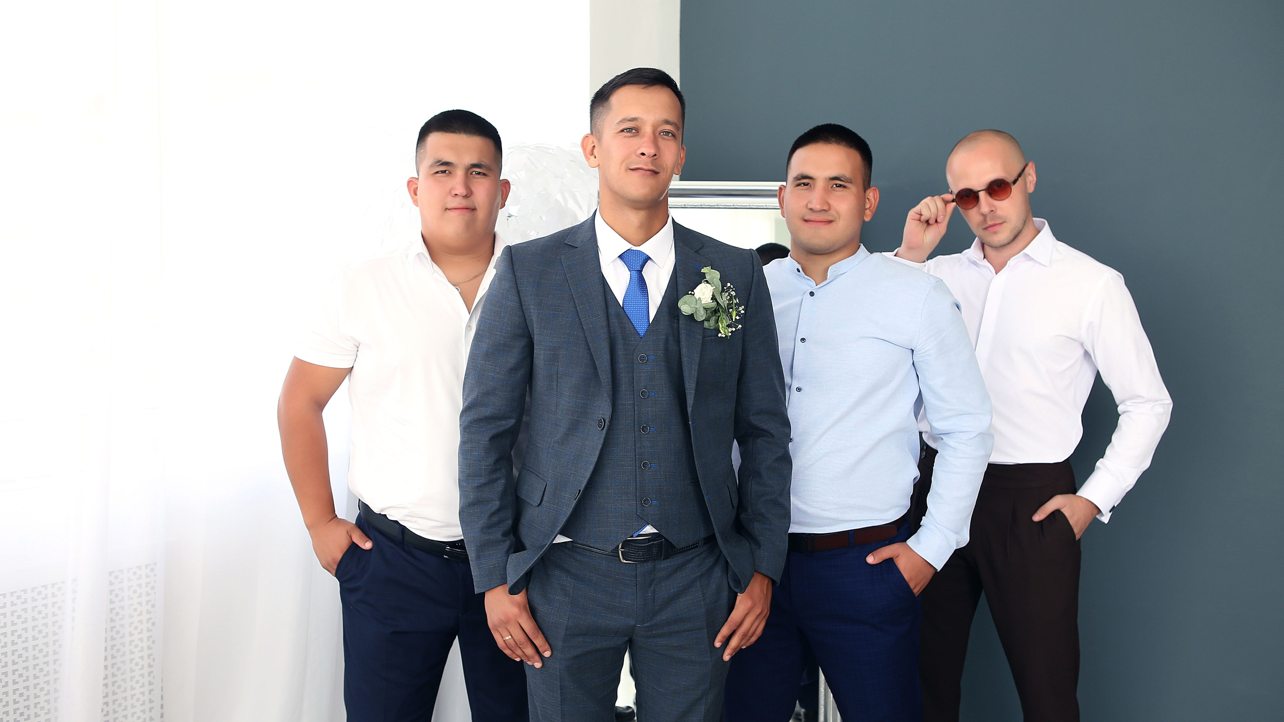 Свадебный и предметный фотограф Ренат Каламперов