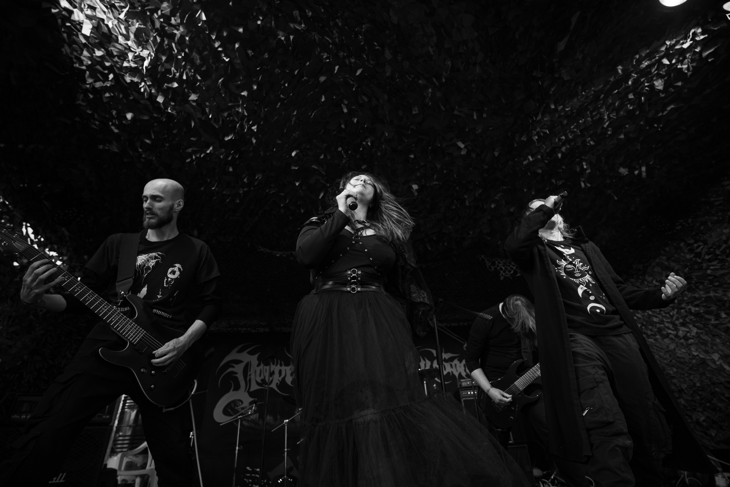 Фестиваль «ПОСРЕДИ КЛАДБИЩ И БОЛОТ»|Архангельск. Концертный и репортажный фотограф в Санкт-Петербурге Слава Пахомов