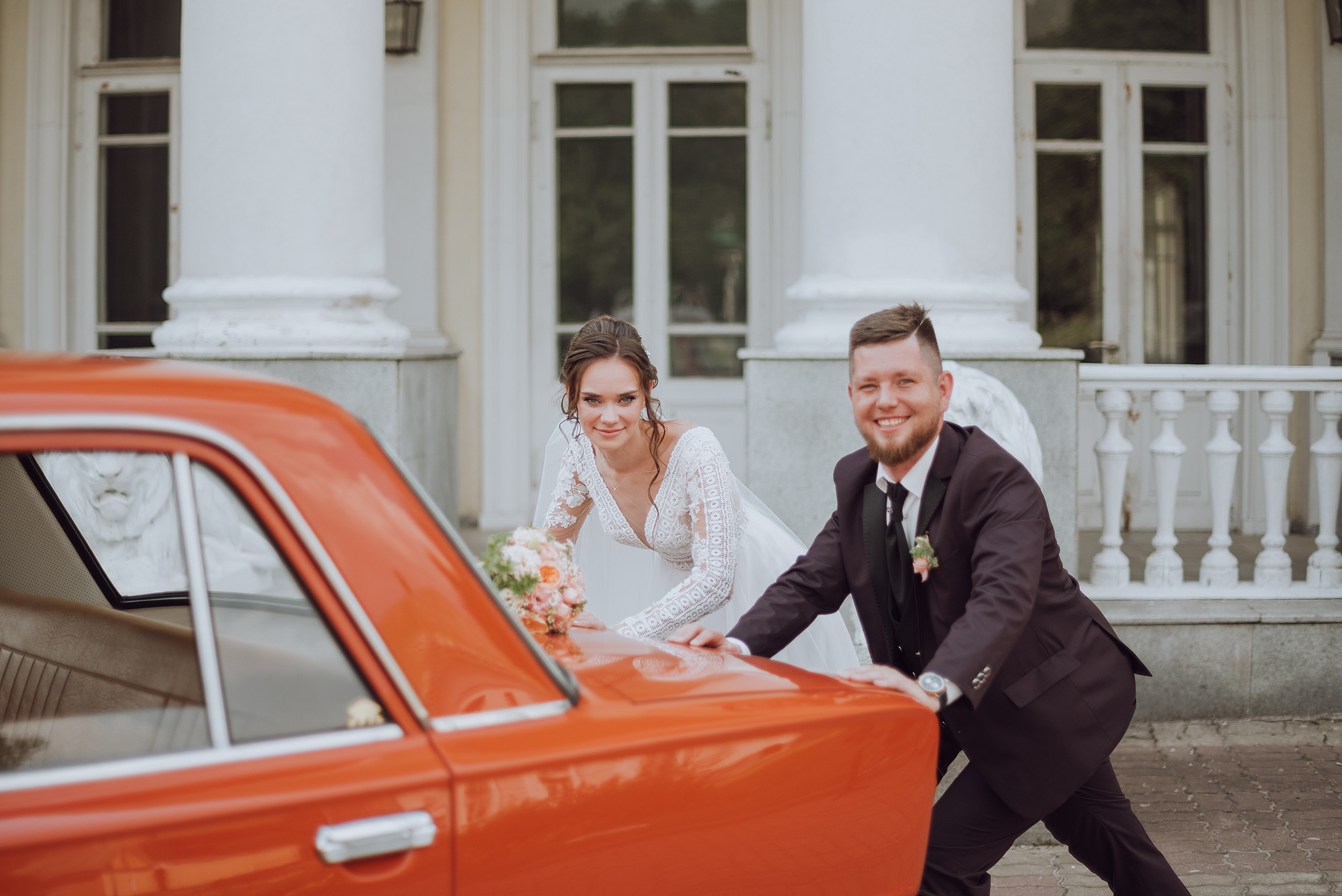 Свадебная фотосессия Ани и Андрея в Валуево. Свадебный и индивидуальный фотограф Никита Роут | Москва