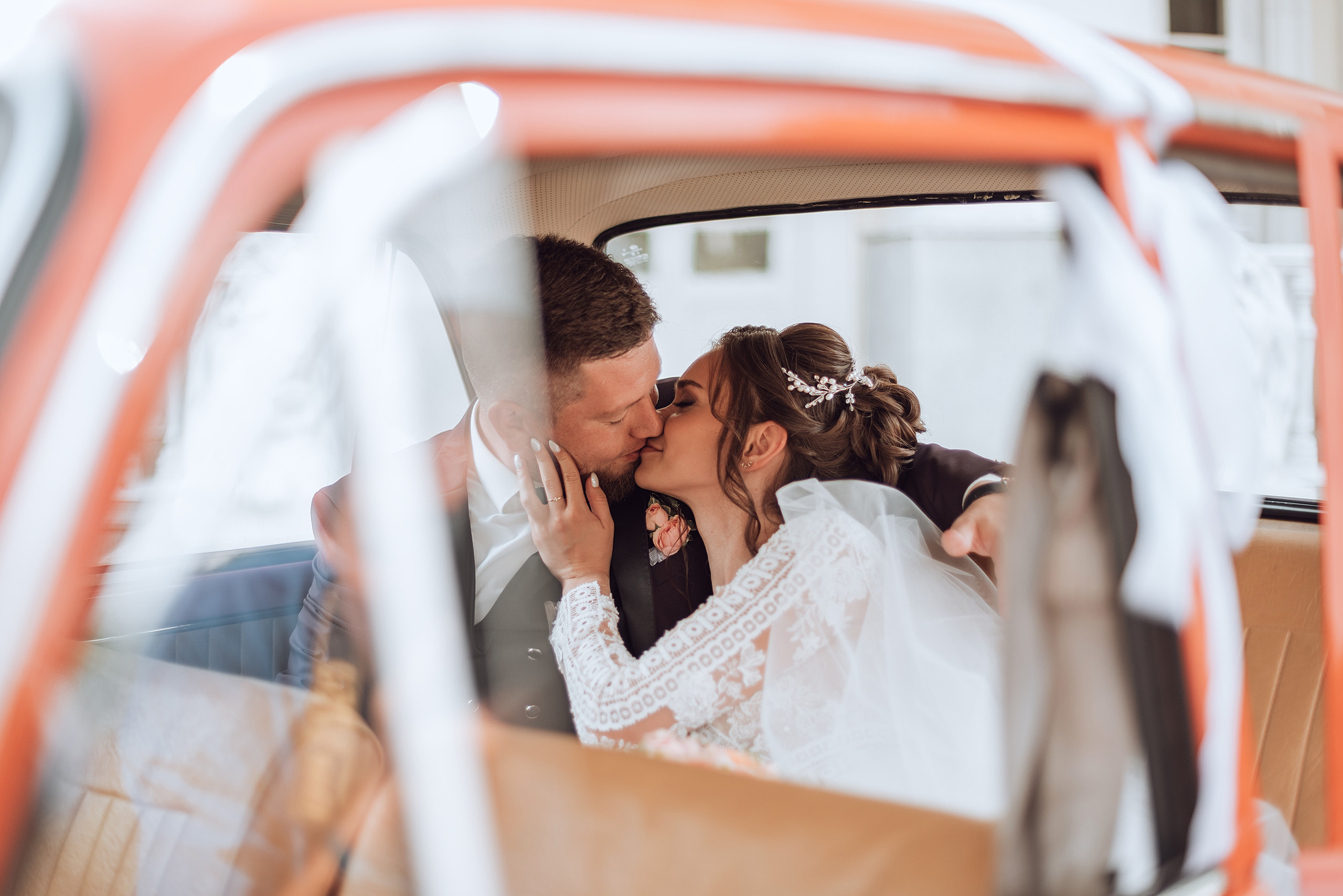 Свадебная фотосессия Ани и Андрея в Валуево. Свадебный и индивидуальный фотограф Никита Роут | Москва