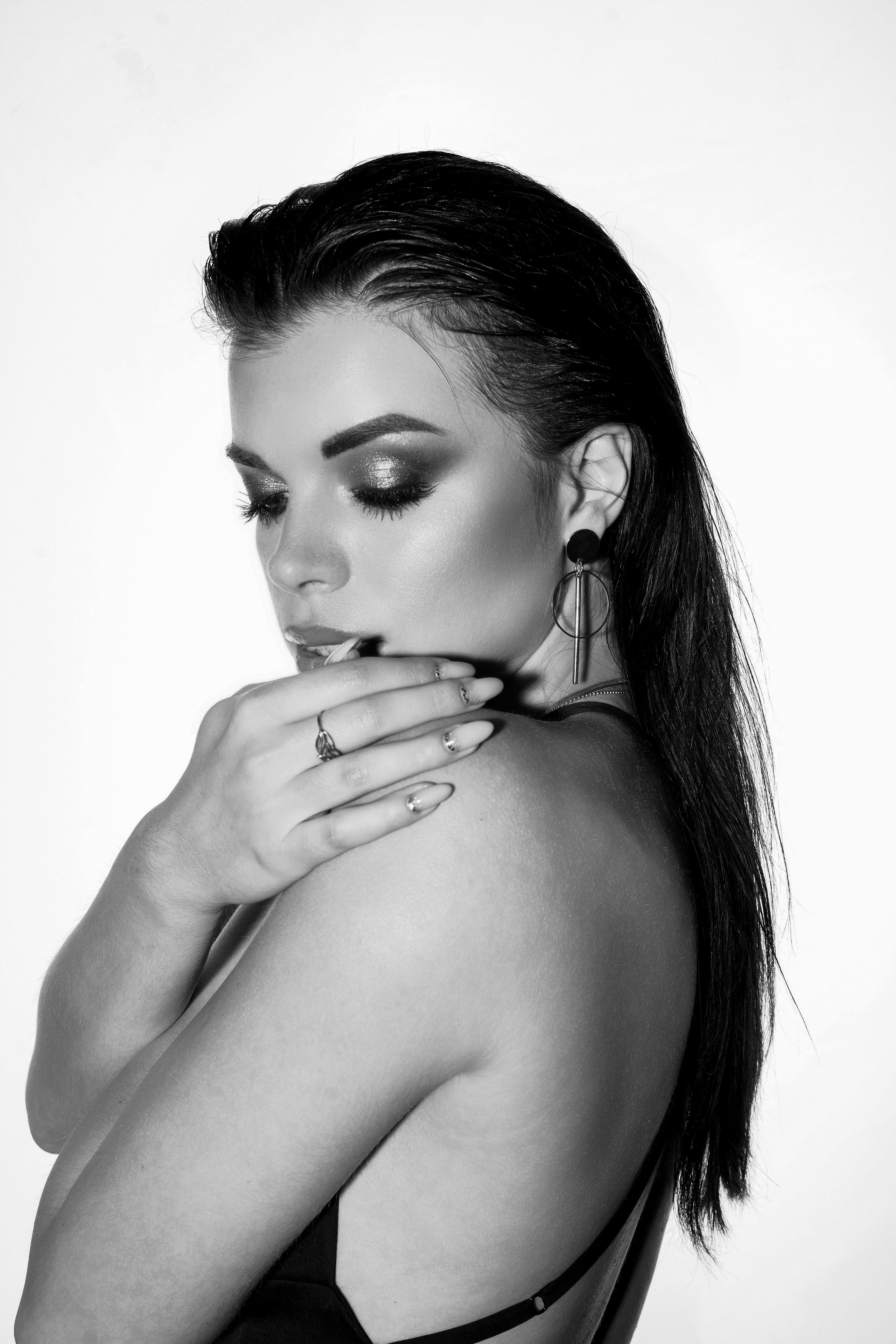 VERA. Фотограф Москва, визуальный менеджер Дарья Шевченко