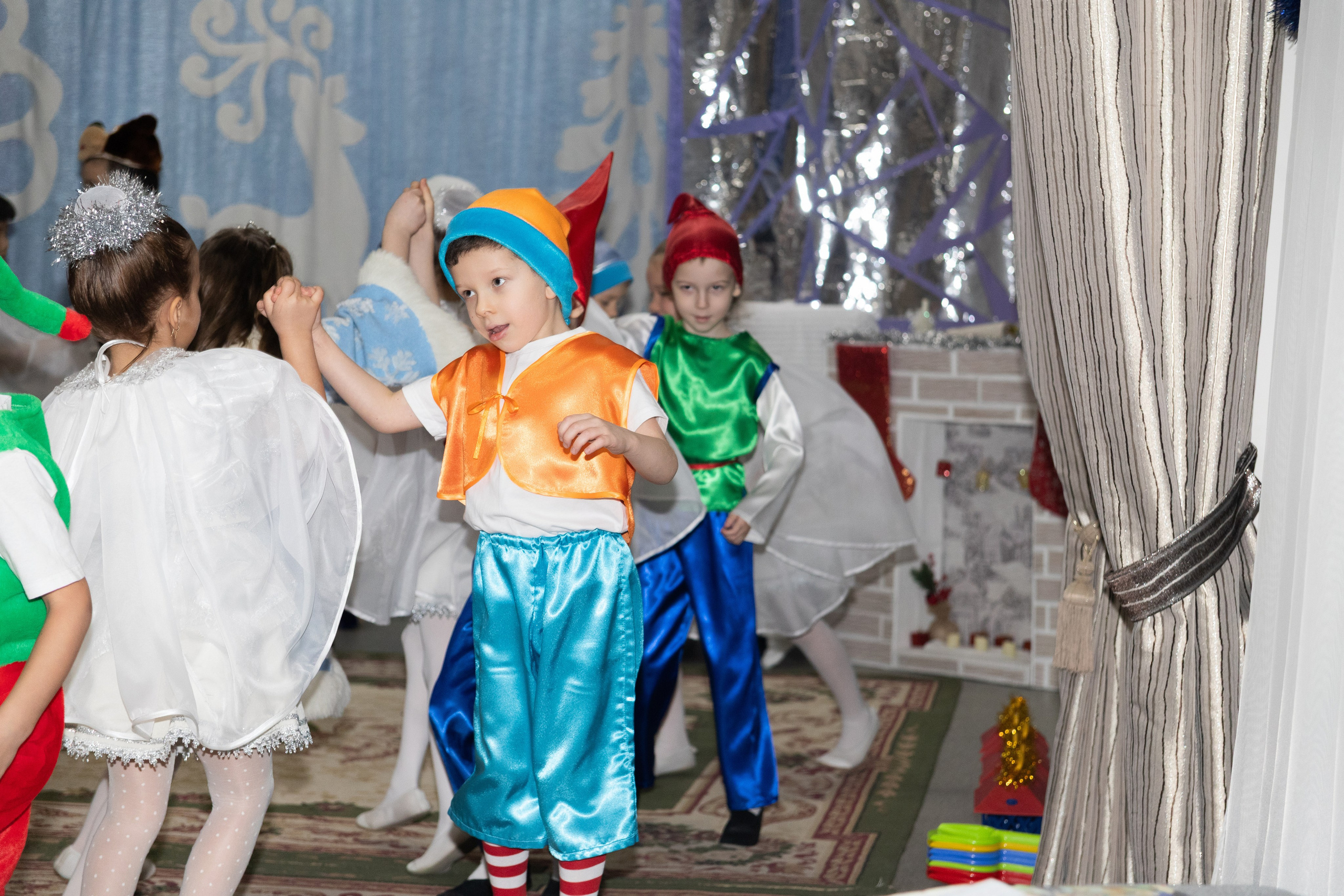 Новогодний утренник подготовительной группы. Индивидуальный и свадебный фотограф в Москве, Электростали и Туле Кадейкина Екатерина