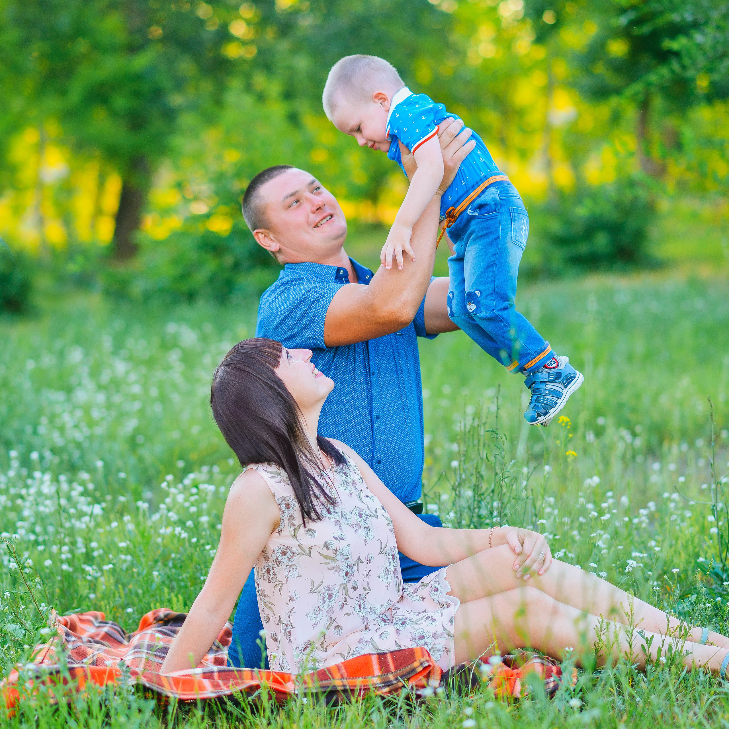 Егор, Наталья и маленький Матвей. Свадебный и семейный фотограф в Барнауле Сергей Семакин