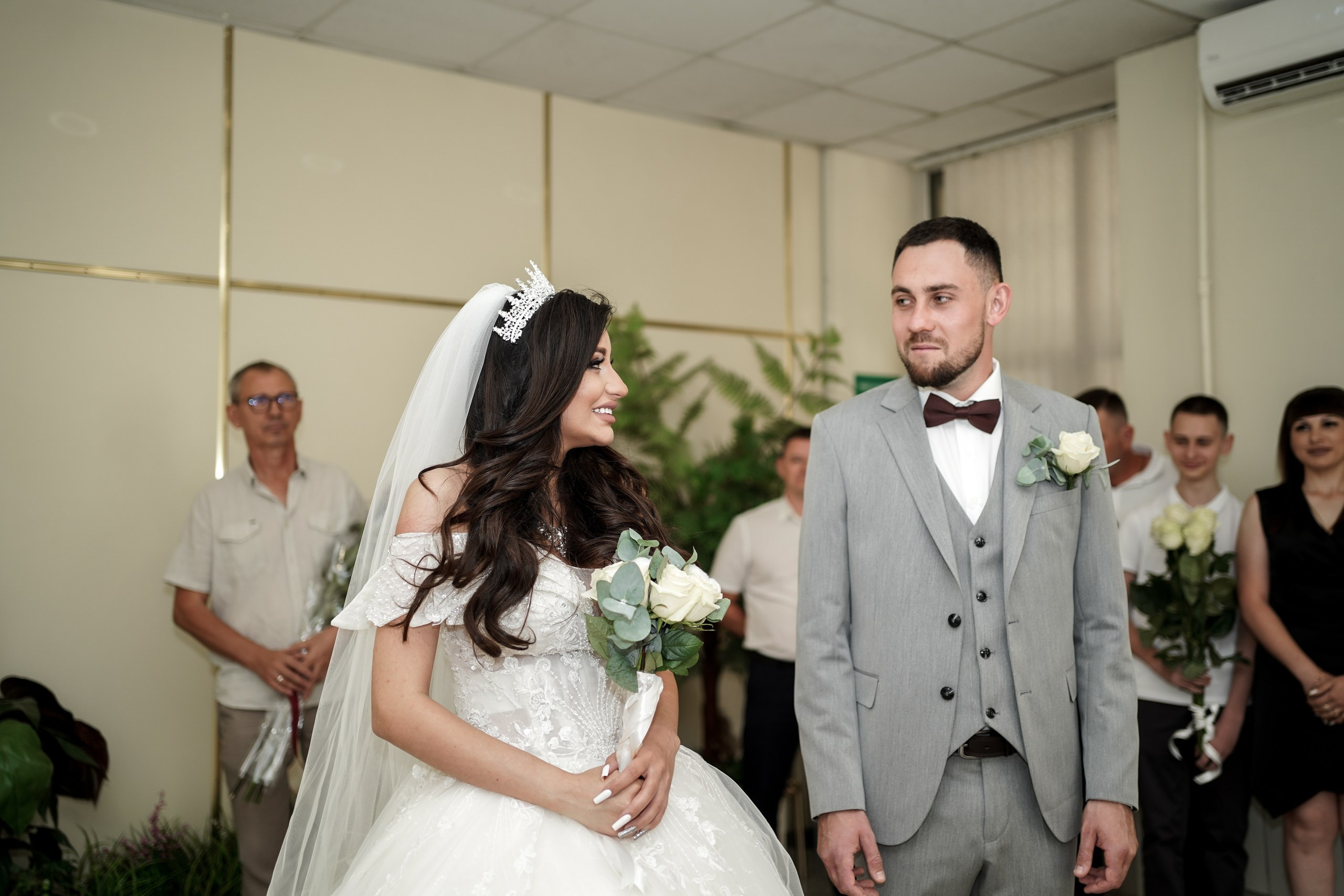 Фотосессия на Вилле Рублева. Фотограф Ростов-на-Дону. Екатерина и Юрий. Свадебный фотограф в Ростове-на-Дону. Таинство Крещения и Венчания, семейные фотосессии. Алёна Чёботова