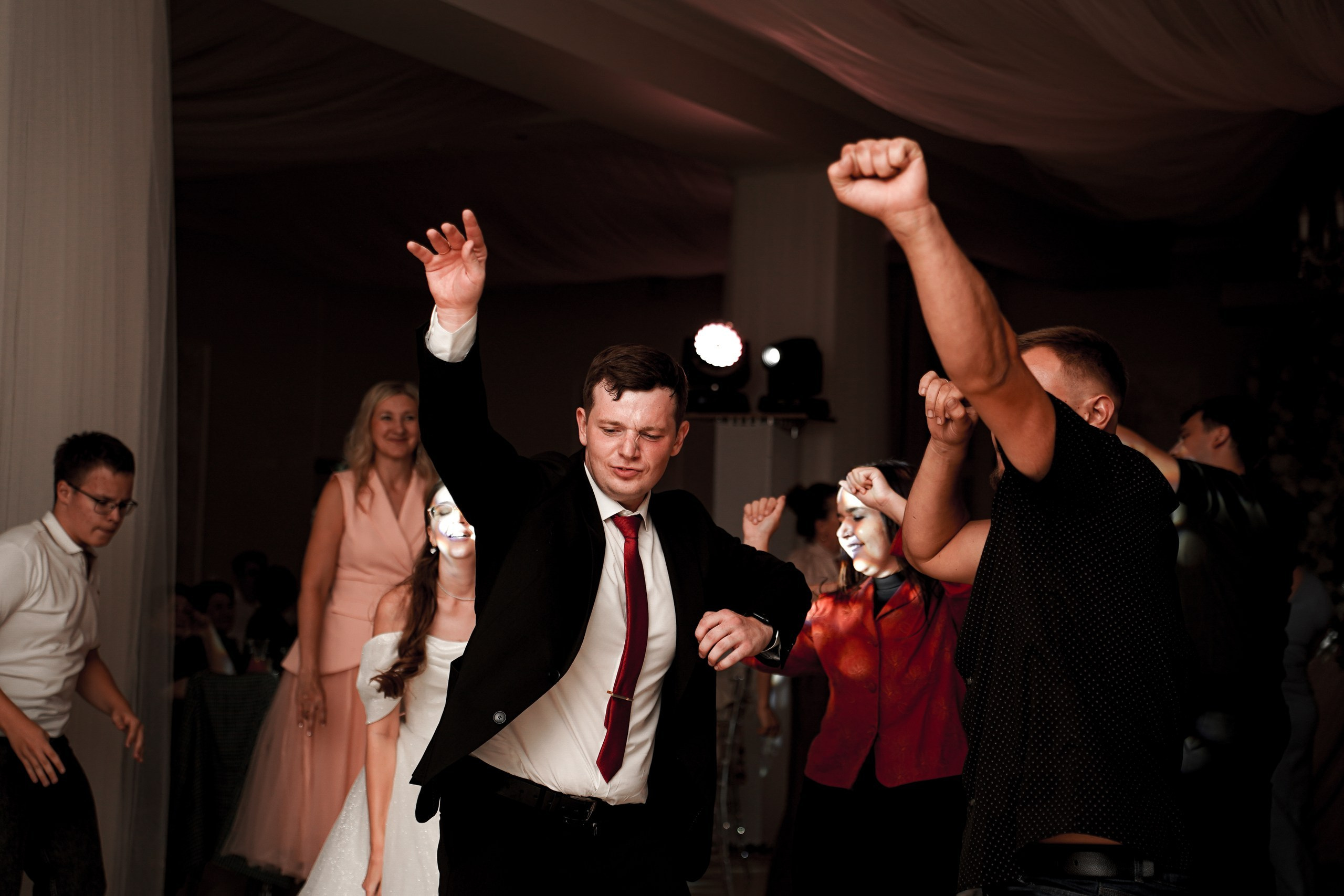 Свадьба «Полный день. Premium». Даниил и Алёна. Фотосессия в Ростове-на-Дону. Свадебный фотограф в Ростове-на-Дону. Таинство Крещения и Венчания, семейные фотосессии. Алёна Чёботова