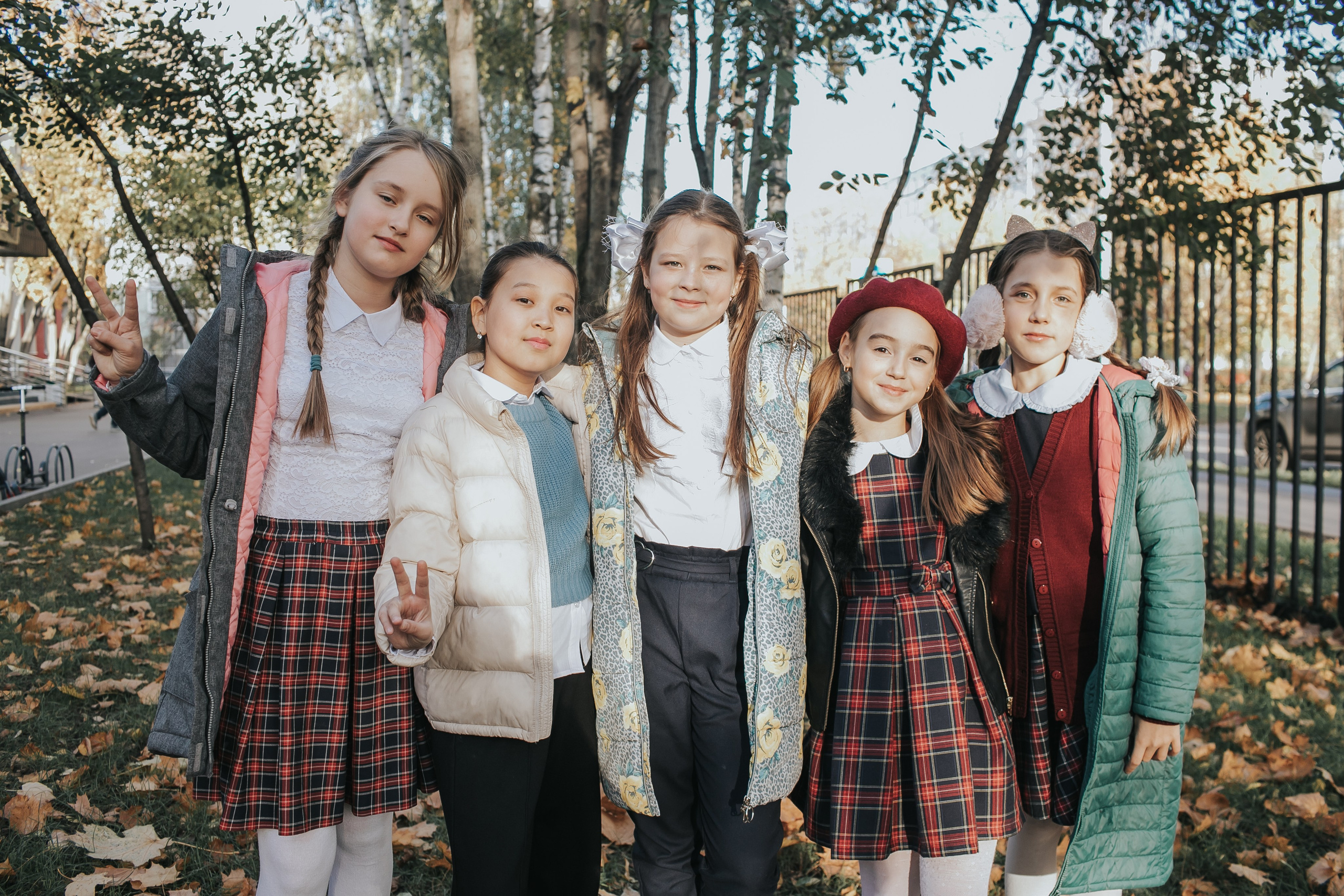 Осенняя съемка 4 класса для Выпускных альбомов. Семейный фотограф в Москве Наталья Чуб, заказать Фотокнигу
