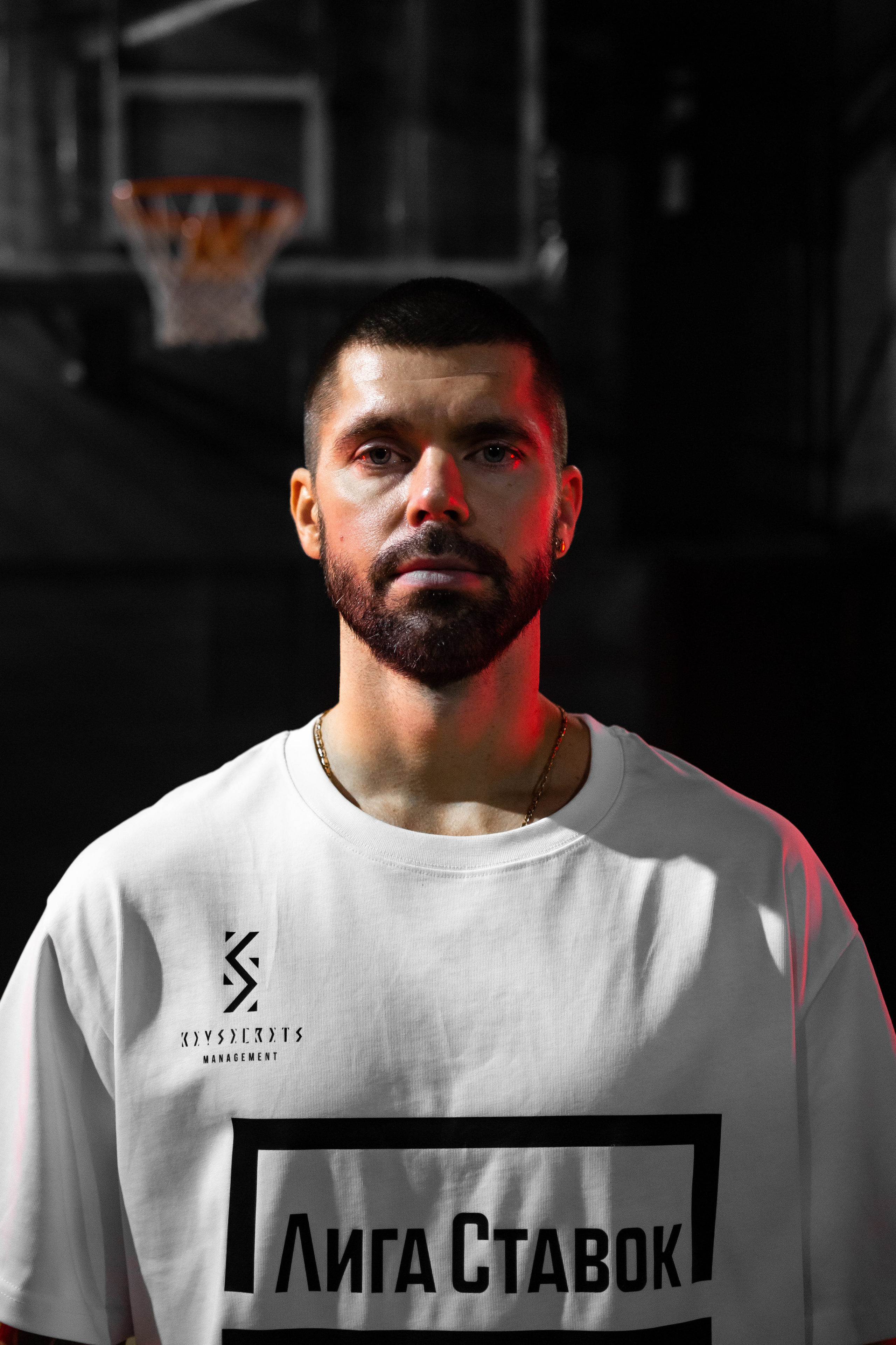 STUDIO — B1BOX. MOVIE FAMILY PRODUCTION