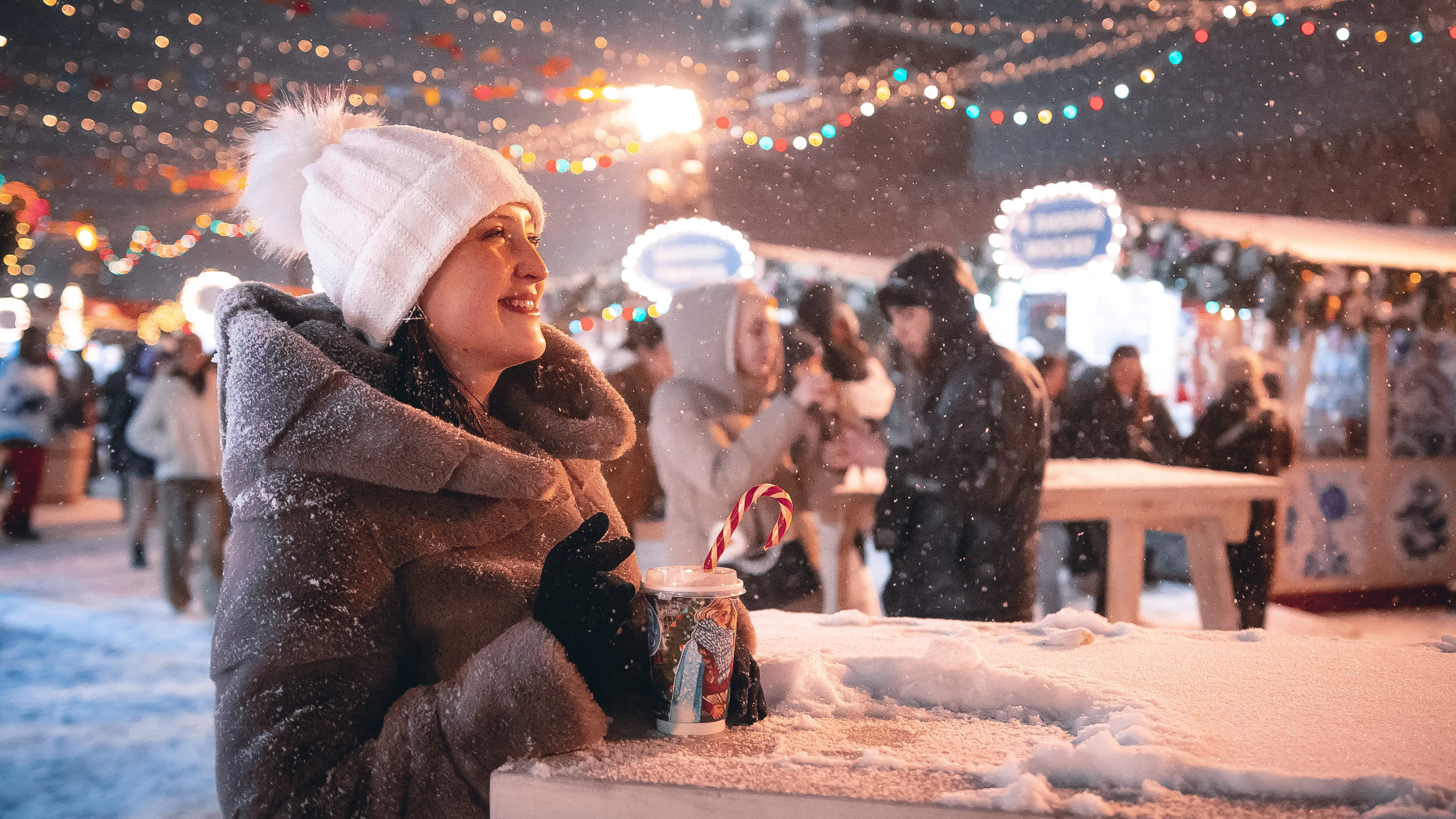 FAMILY — NEW YEAR'S WALK. MOVIE FAMILY PRODUCTION