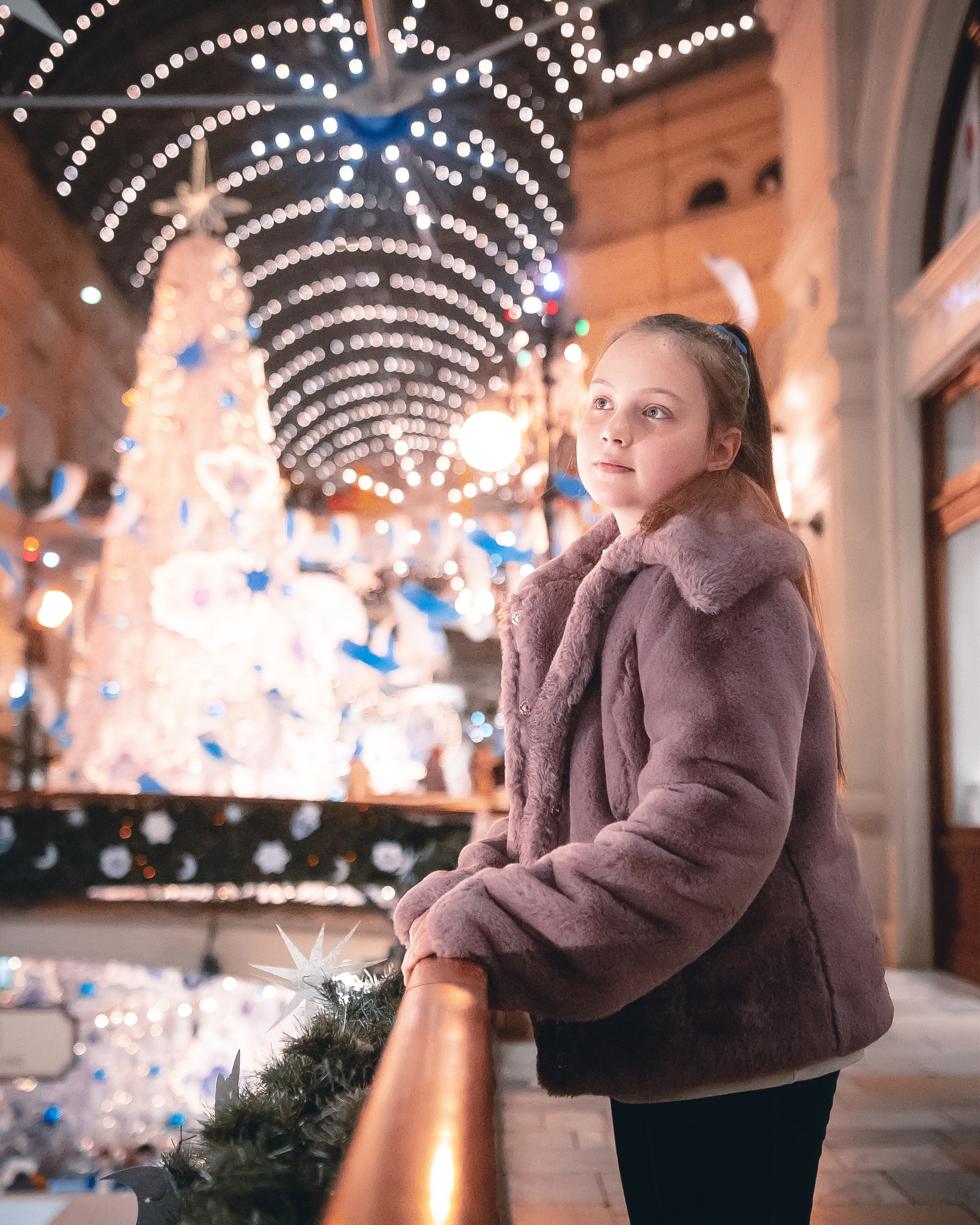 FAMILY — NEW YEAR'S WALK. MOVIE FAMILY PRODUCTION