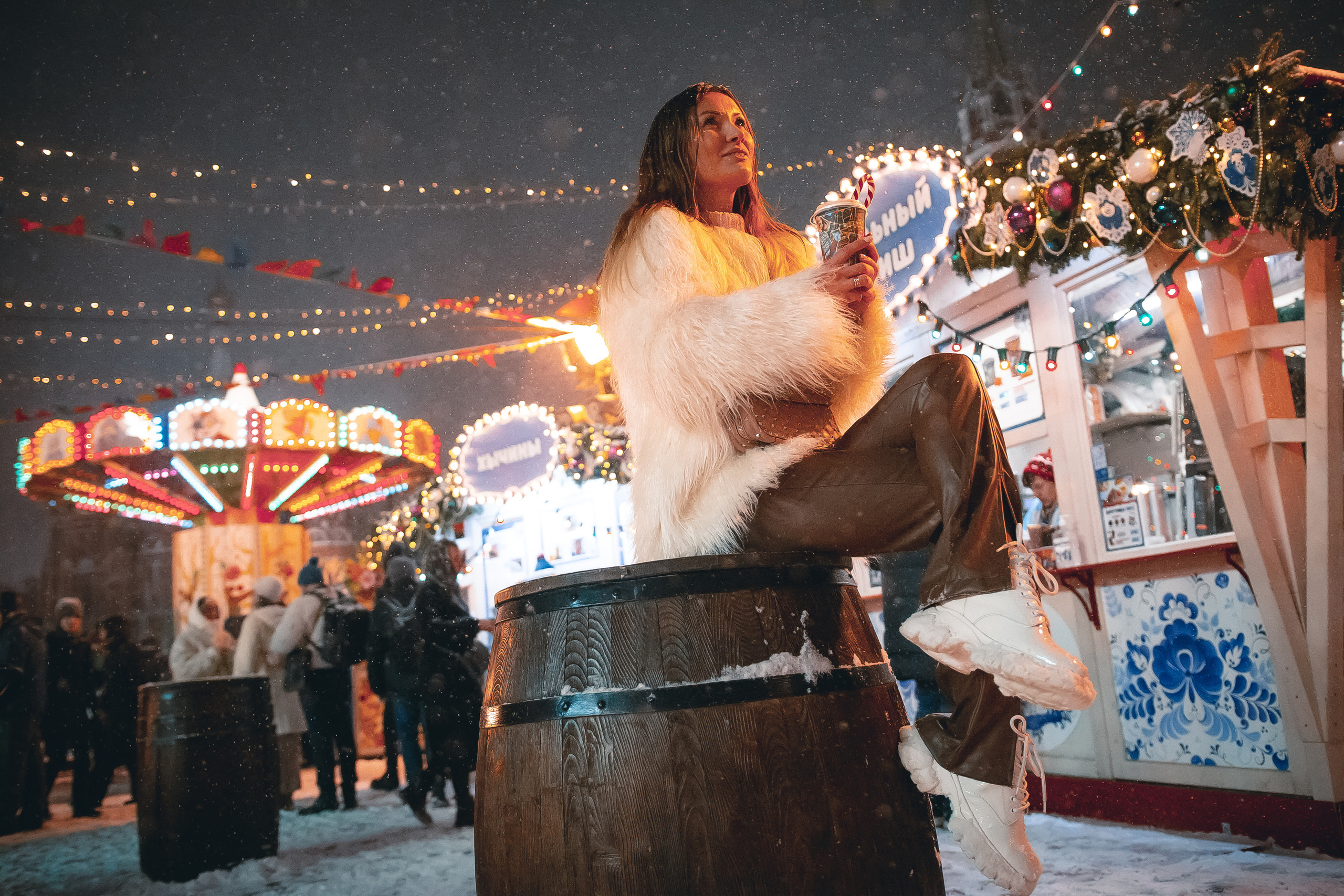 FAMILY — NEW YEAR'S WALK. MOVIE FAMILY PRODUCTION