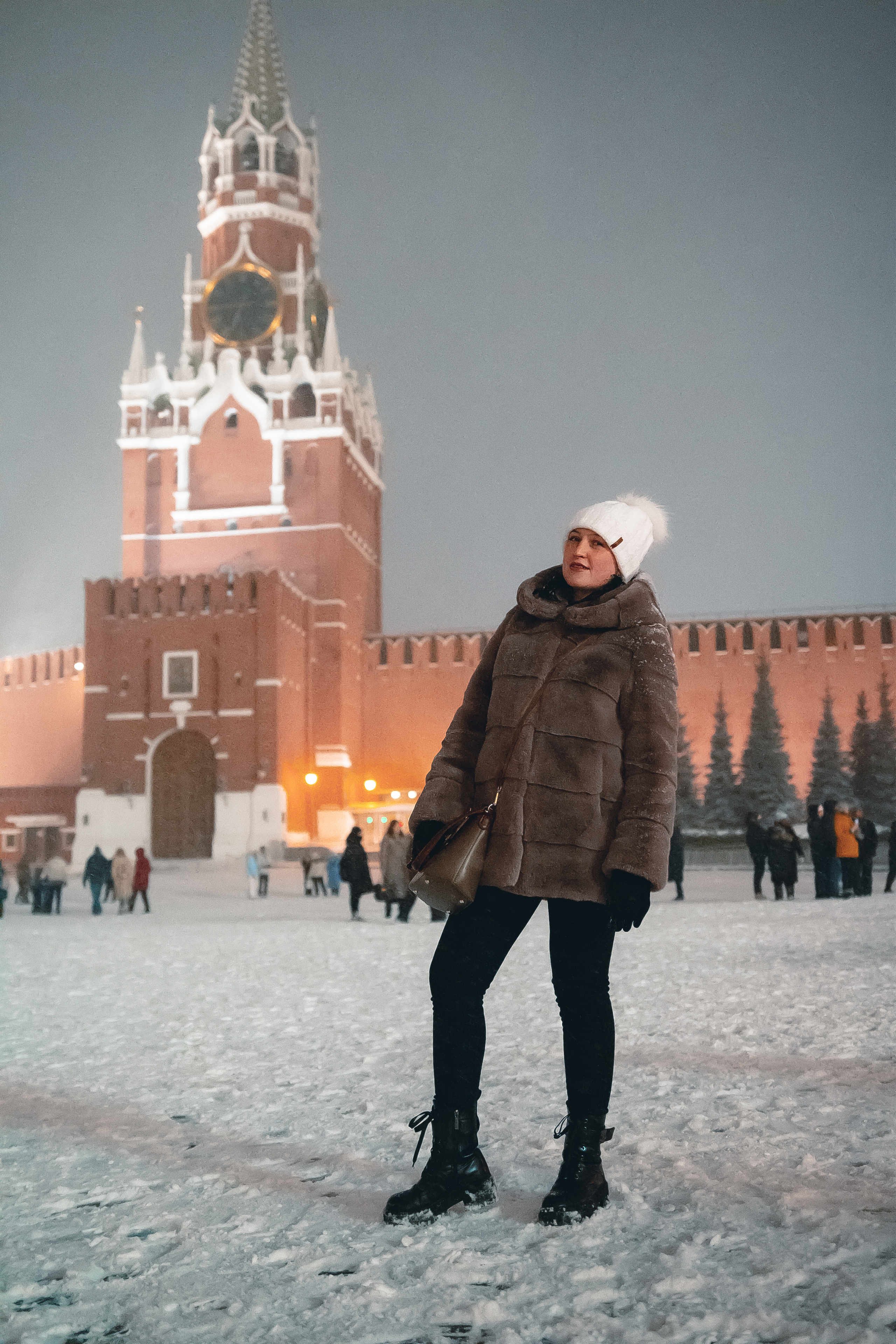 FAMILY — NEW YEAR'S WALK. MOVIE FAMILY PRODUCTION