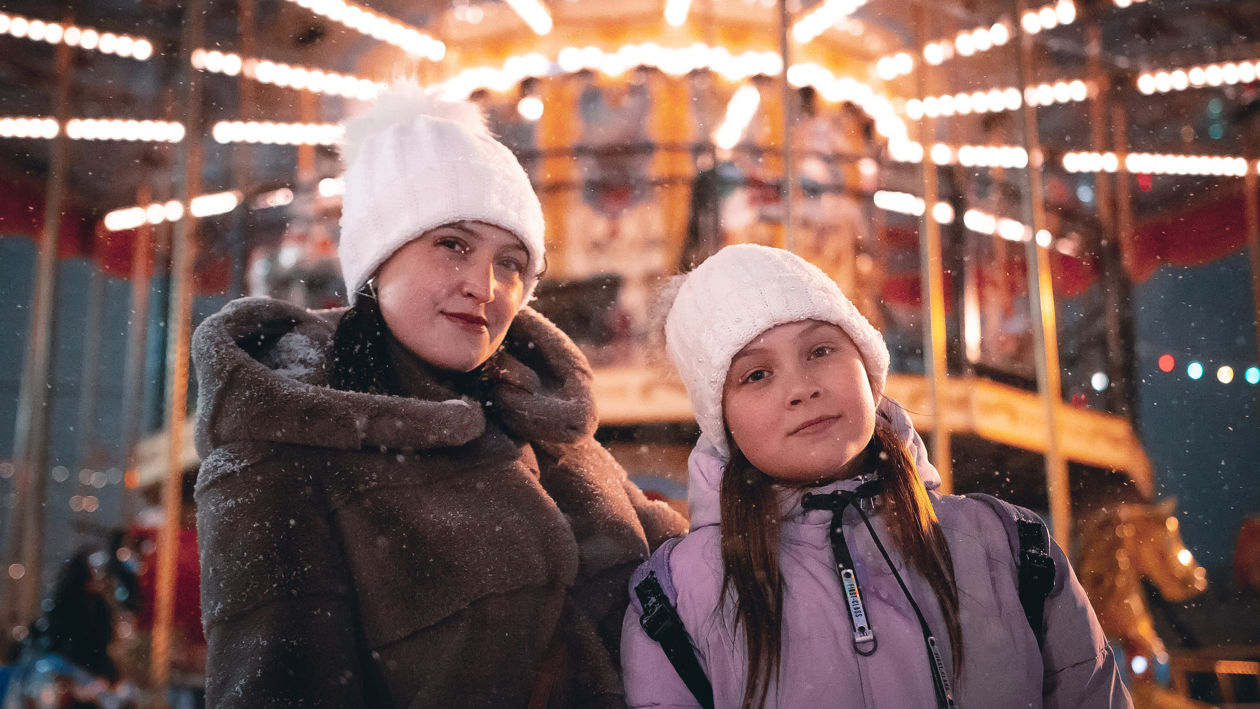 FAMILY — NEW YEAR'S WALK. MOVIE FAMILY PRODUCTION