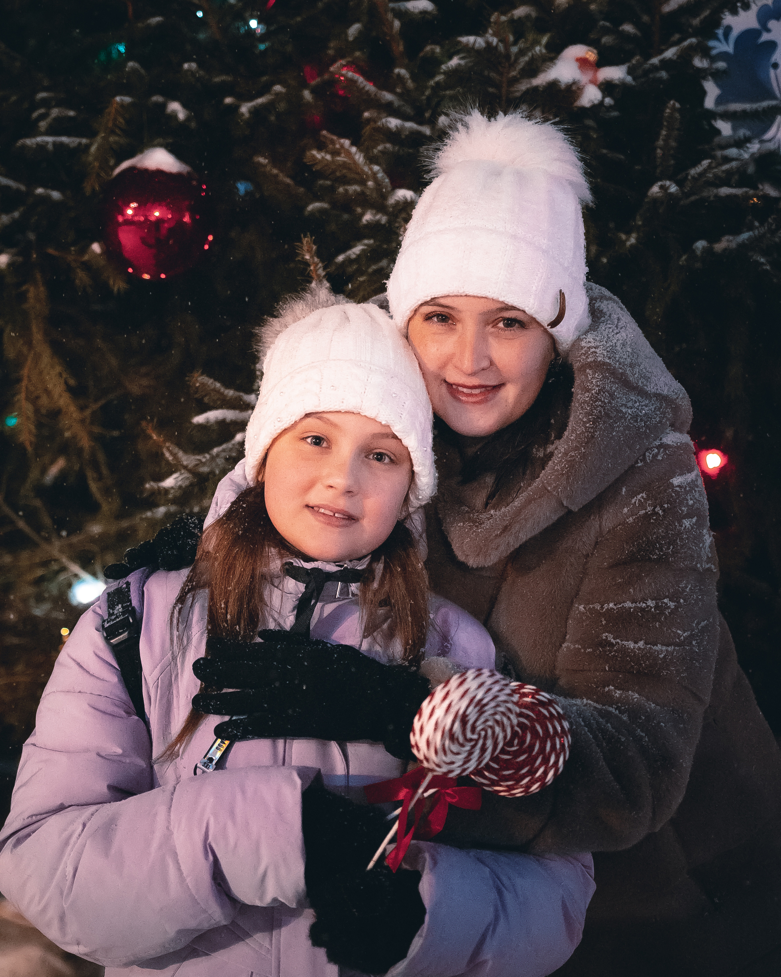 FAMILY — NEW YEAR'S WALK. MOVIE FAMILY PRODUCTION