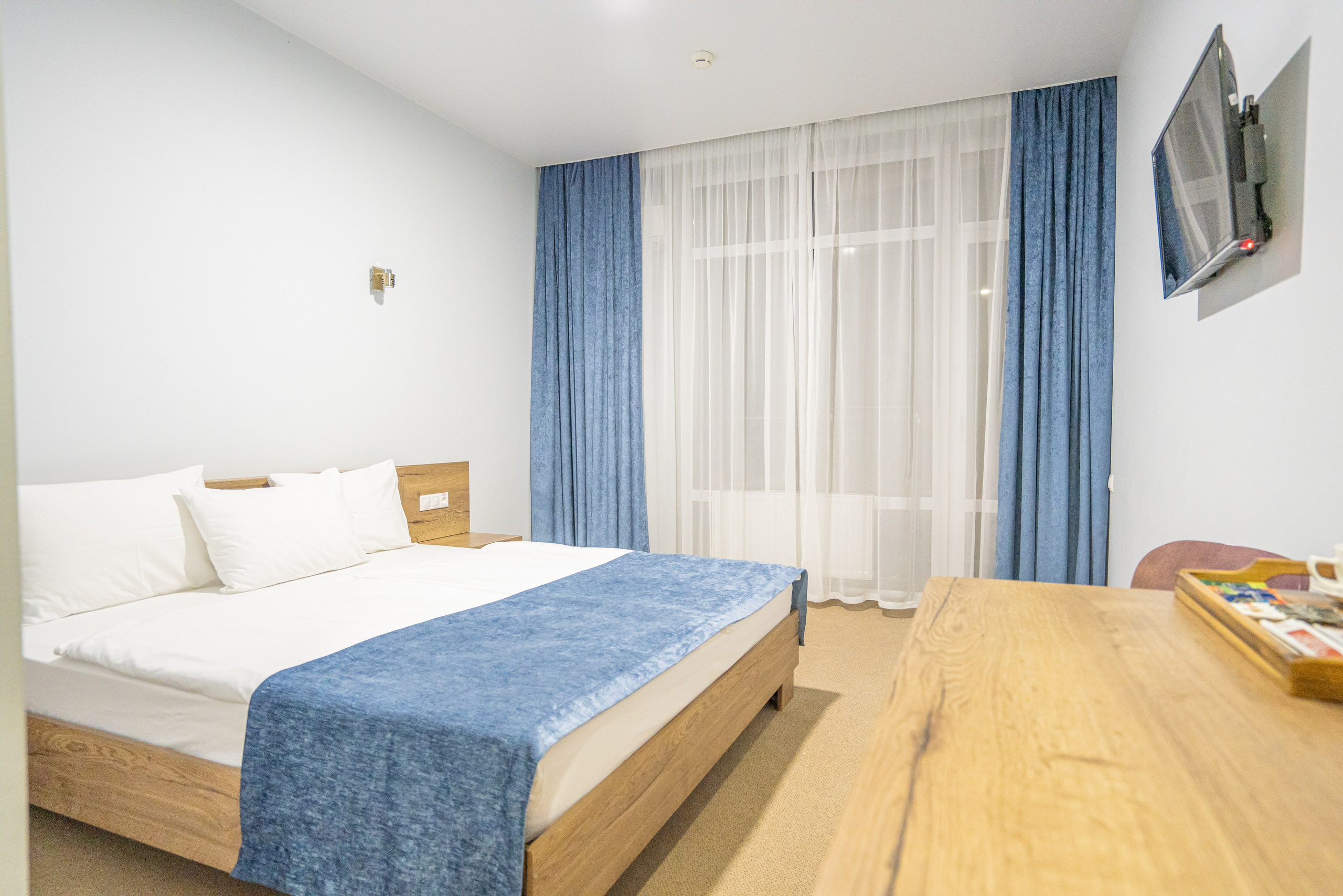 Интерьерная фотосъемка премиальных отелей Dream Hotel в Краснодаре и Анапе Профессиональная фотосъемка интерьеров отелей Dream Hotel: Красно. Шедевры для Вас! Фотограф и Видеограф в Краснодаре Пахиев Руслан