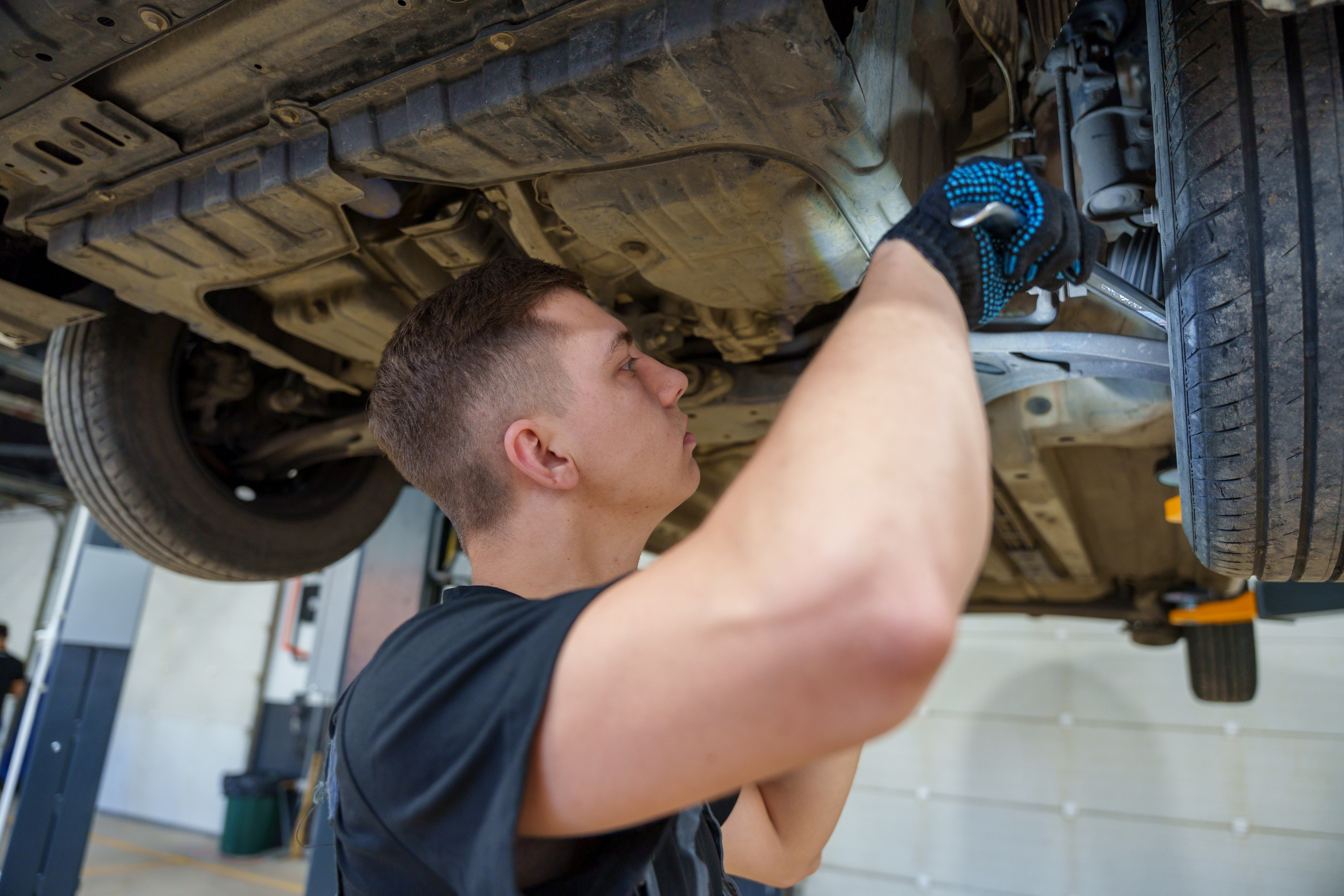 Интерьерная фотосъемка автосервиса Fit Service в Краснодаре — Профессиональная фотосъемка интерьера техцентра в Краснодаресеть СТО. Шедевры для Вас! Фотограф и Видеограф в Краснодаре Пахиев Руслан