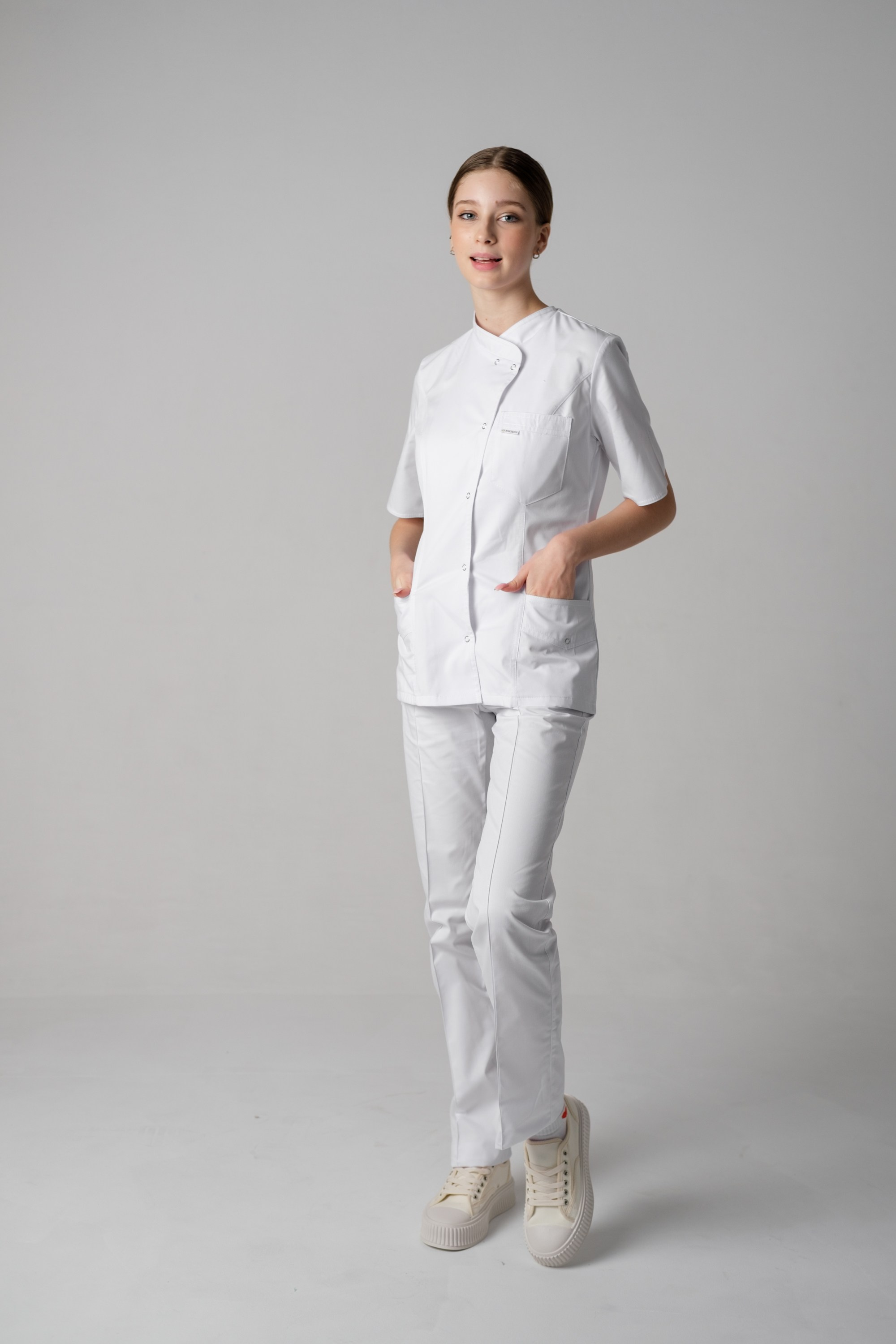 Медицинская одежда. Фотограф Софья Володкина