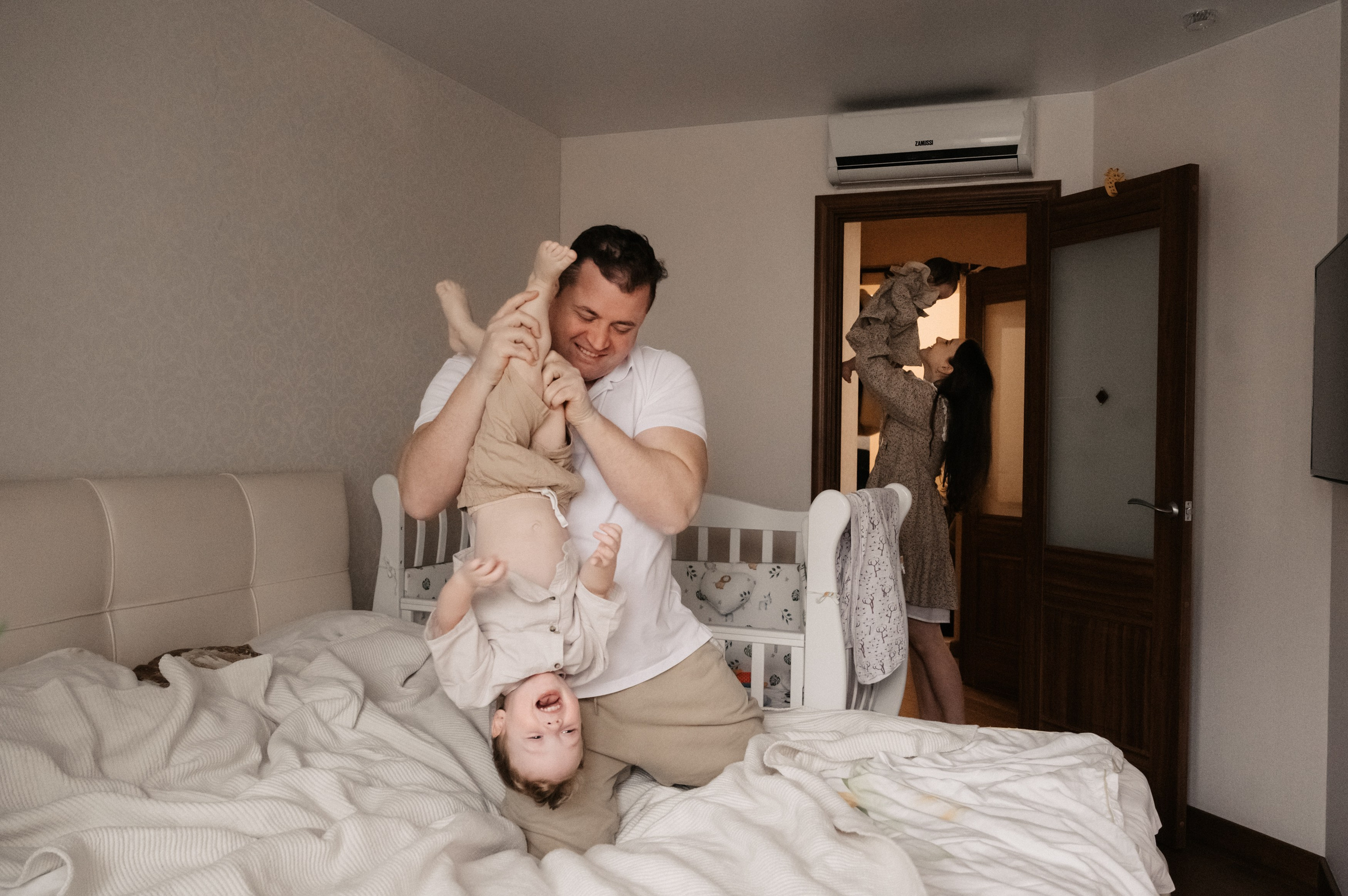 3+1. Фотограф Ким Ангелина