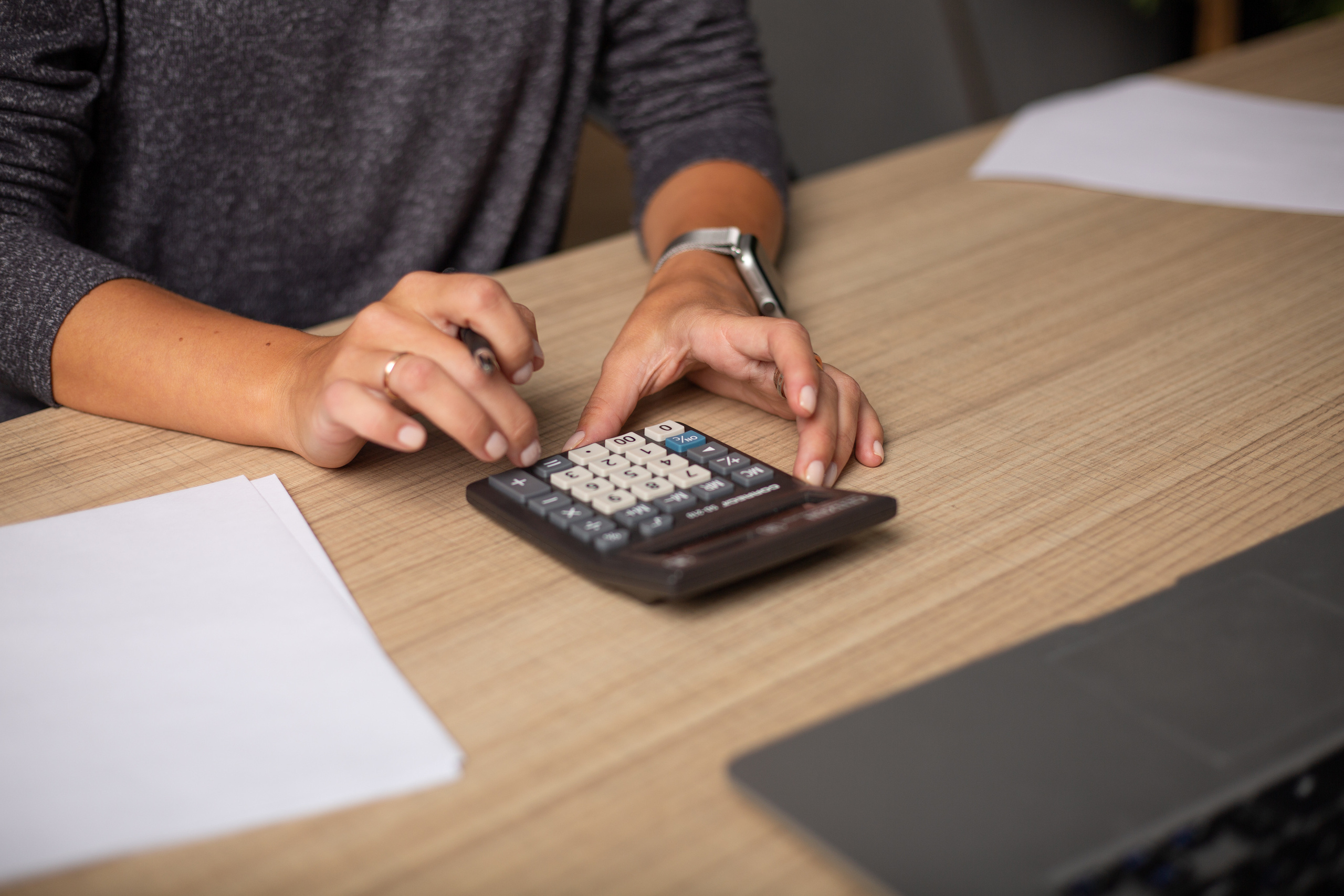 Контент-съёмка для бухгалтерской компании. Семейный и детский фотограф в Москве Полина Парамонова