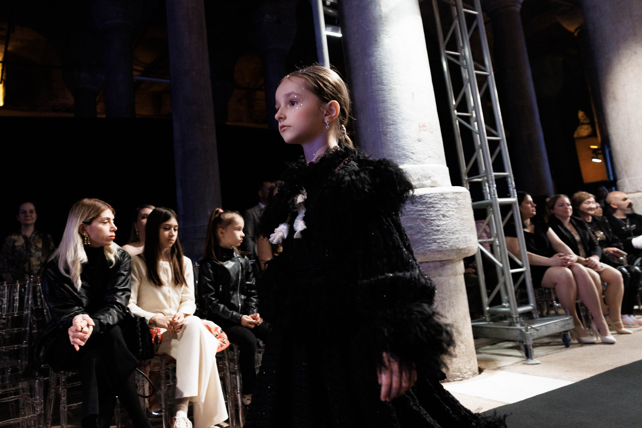 IFB-показ. About