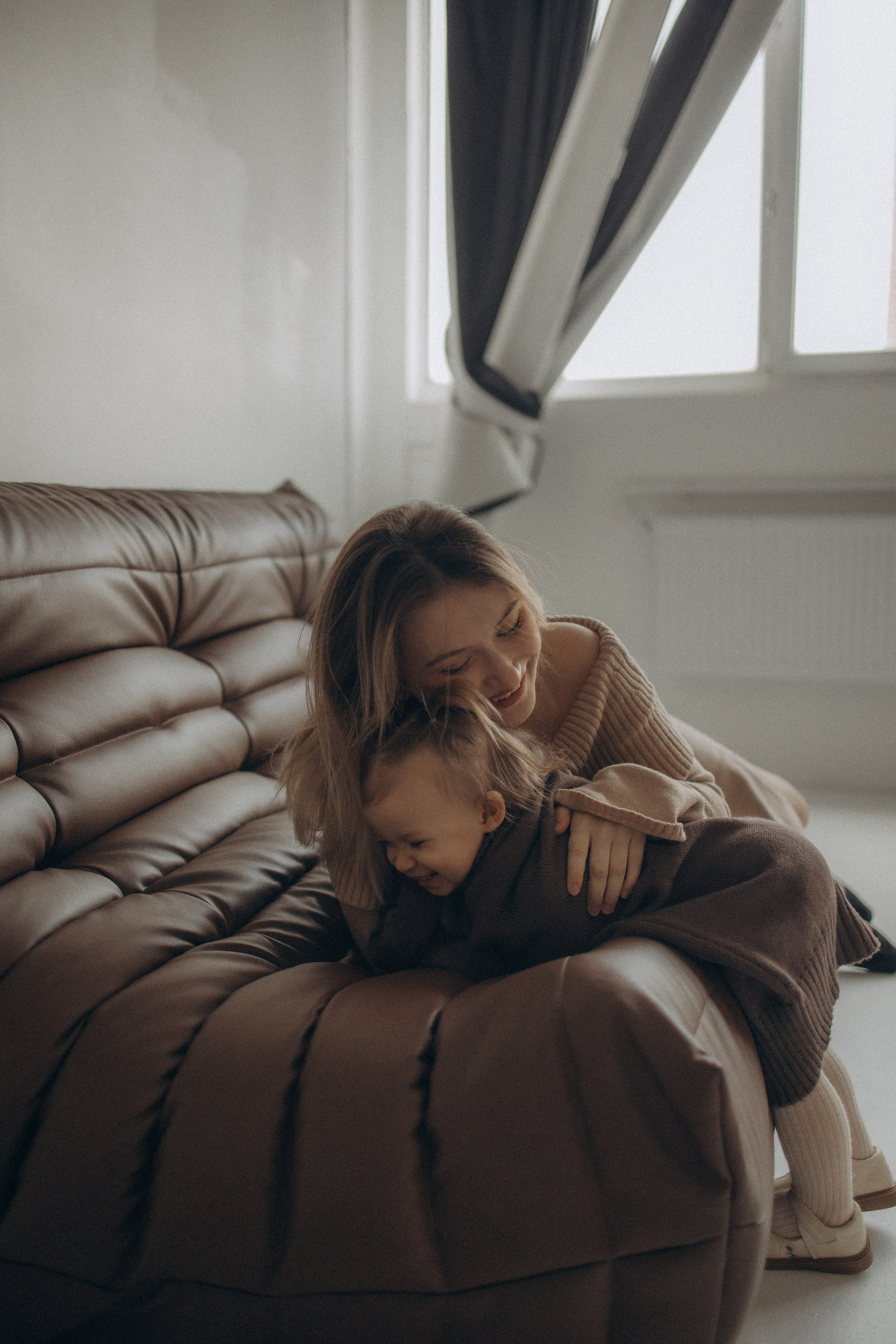 Алена и Сонечка. Фотокарточки о вас и о большой любви!