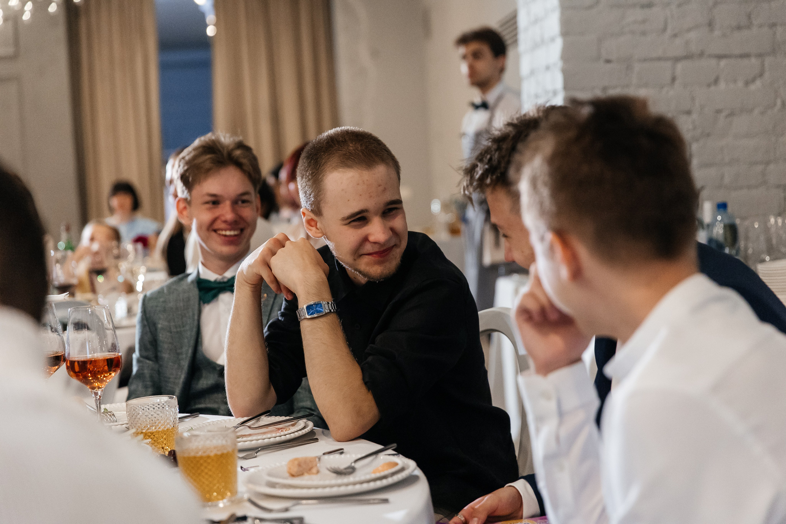 2023-06-23 Выпускной МБОУ СОШ № 10. Фотограф в Красноярске