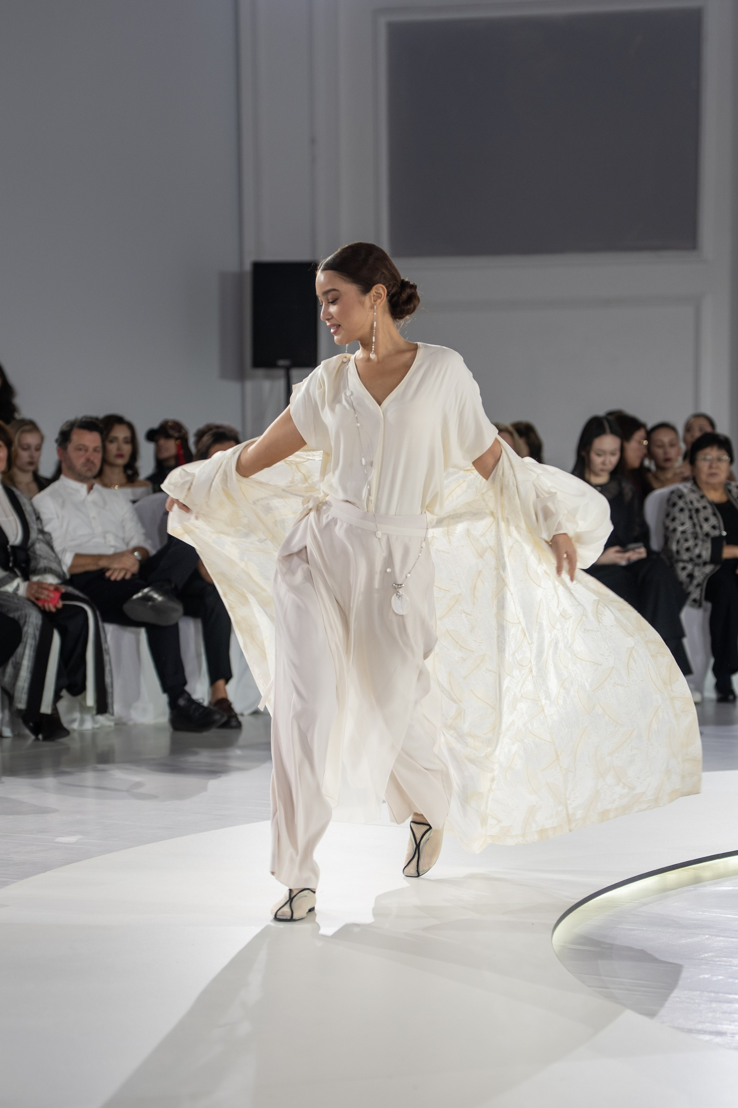 Неделя моды В Алматы KFW37