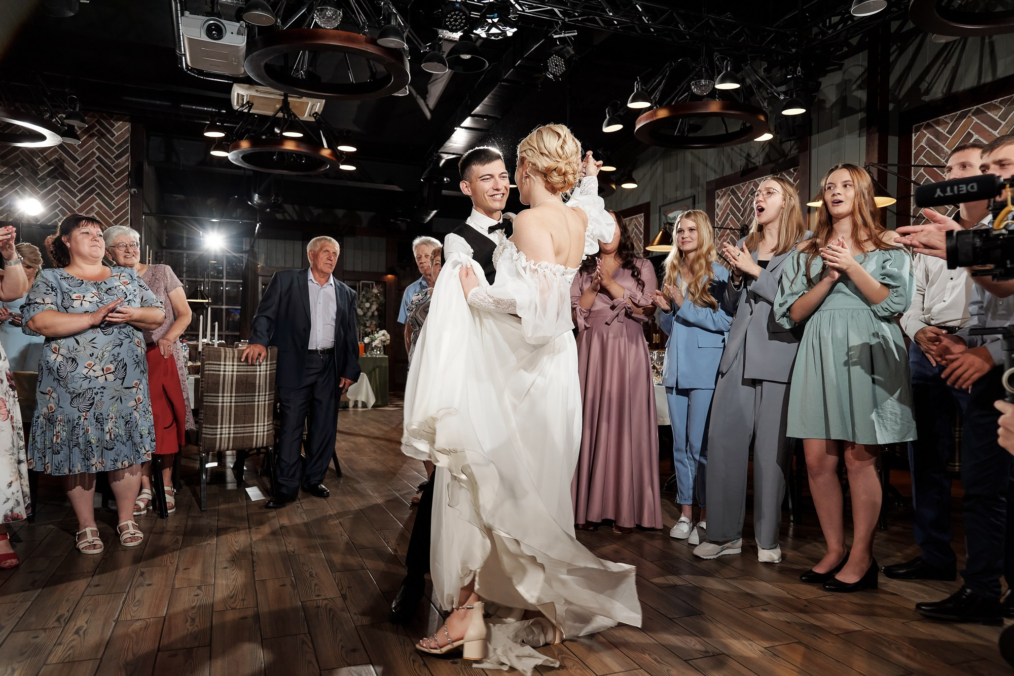 Ксения и Антон. Свадебный фотограф в Барнауле Дмитрий Медведев