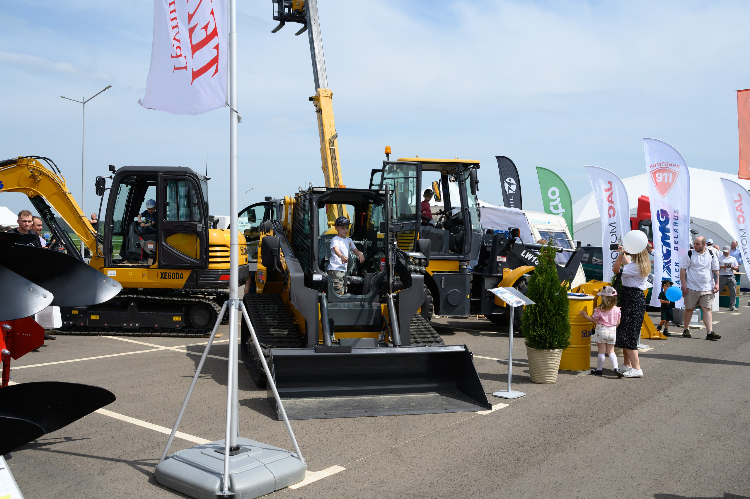 Агровыставка. Фотоуслуги, услуги фотографа, фотографирование важных событий