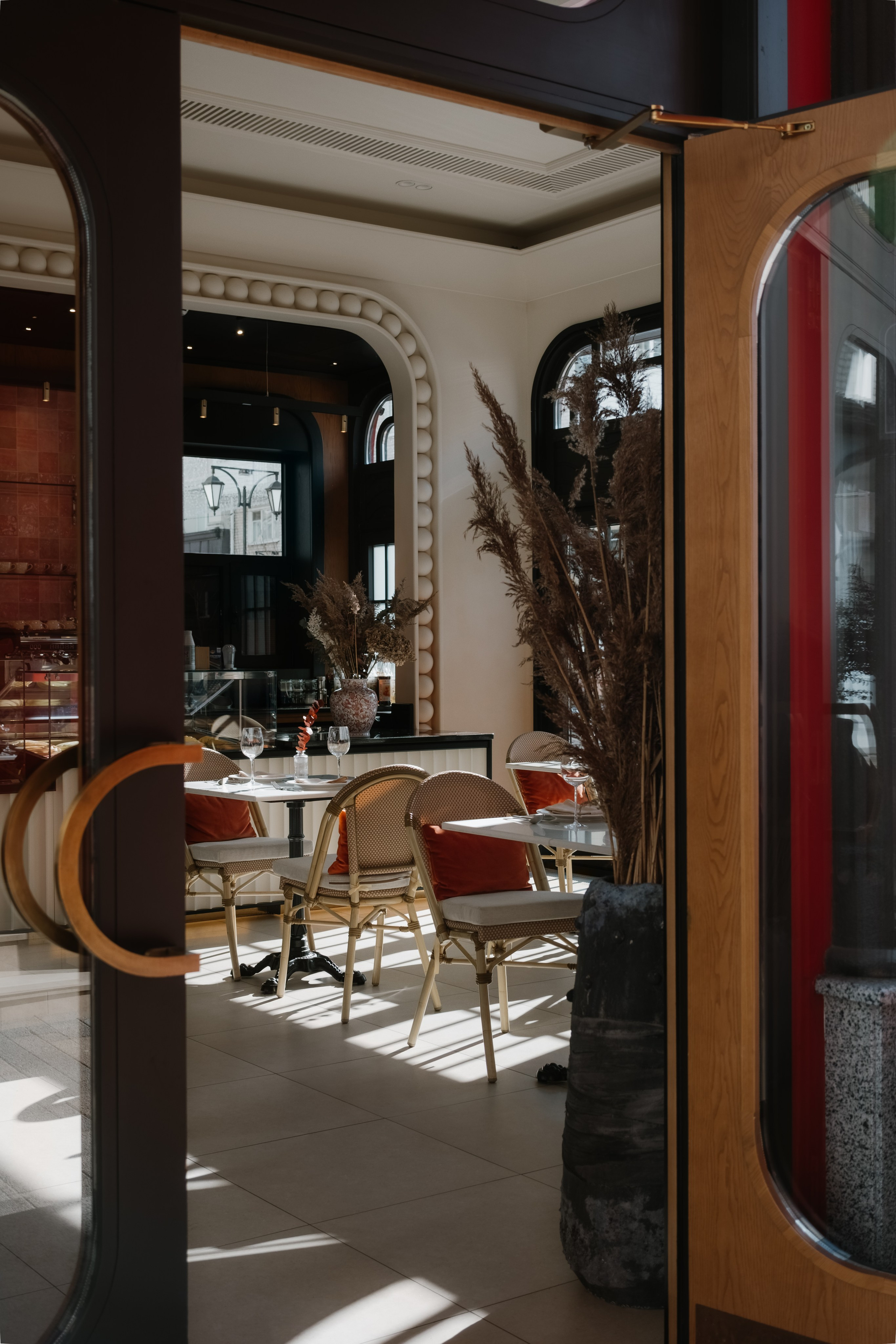 Dakhanago Cafe in Cherkessk by Ottisk Studio. Ekaterina Symidi. Interior Photographer