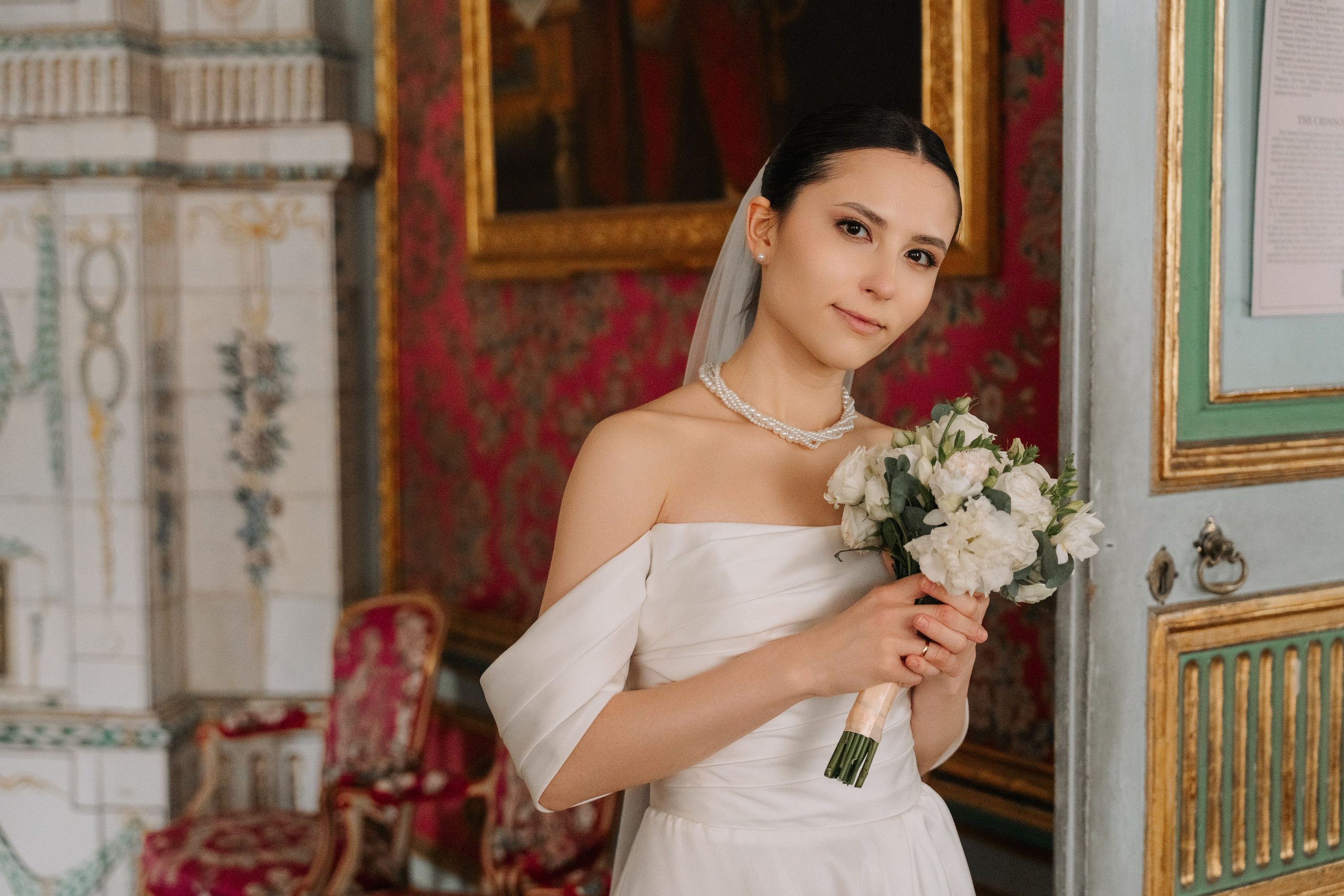 Влад и Илина в Кусково. Свадебный фотограф в Москве Анна Полушина