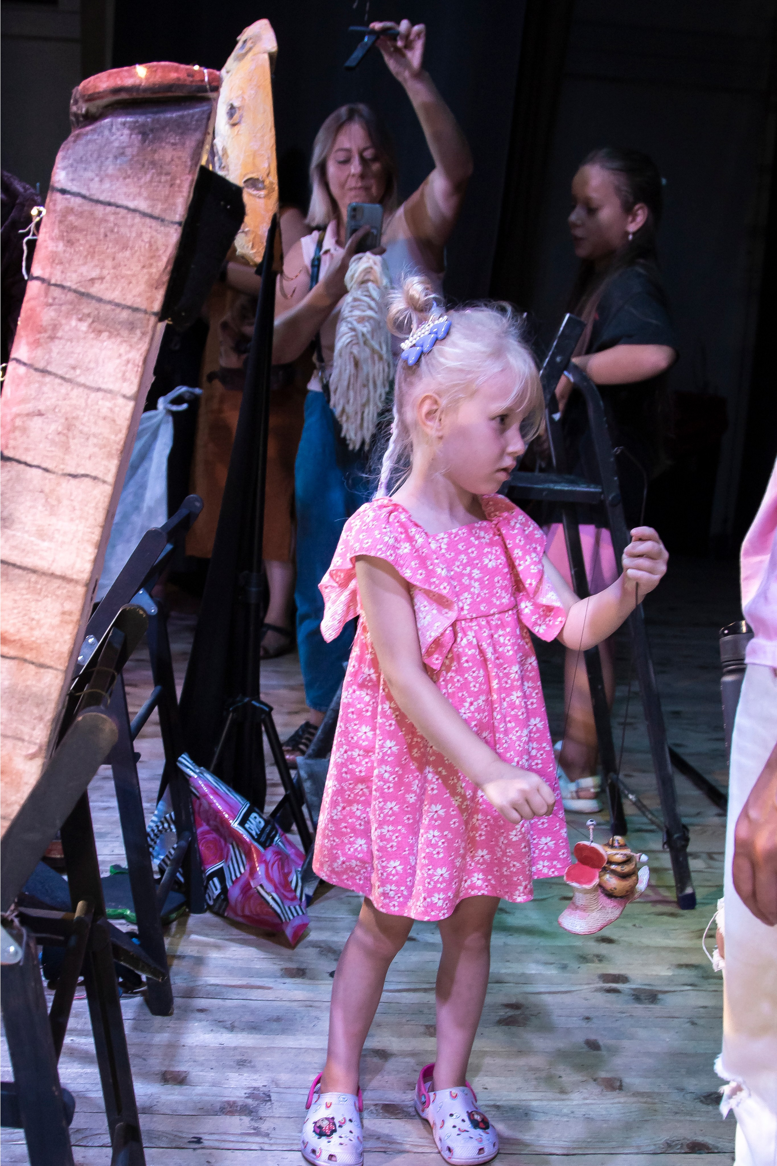 Человек с луны — спектакль кукольного театр Саквояж. Фотограф в Сочи Юрий Шептаев